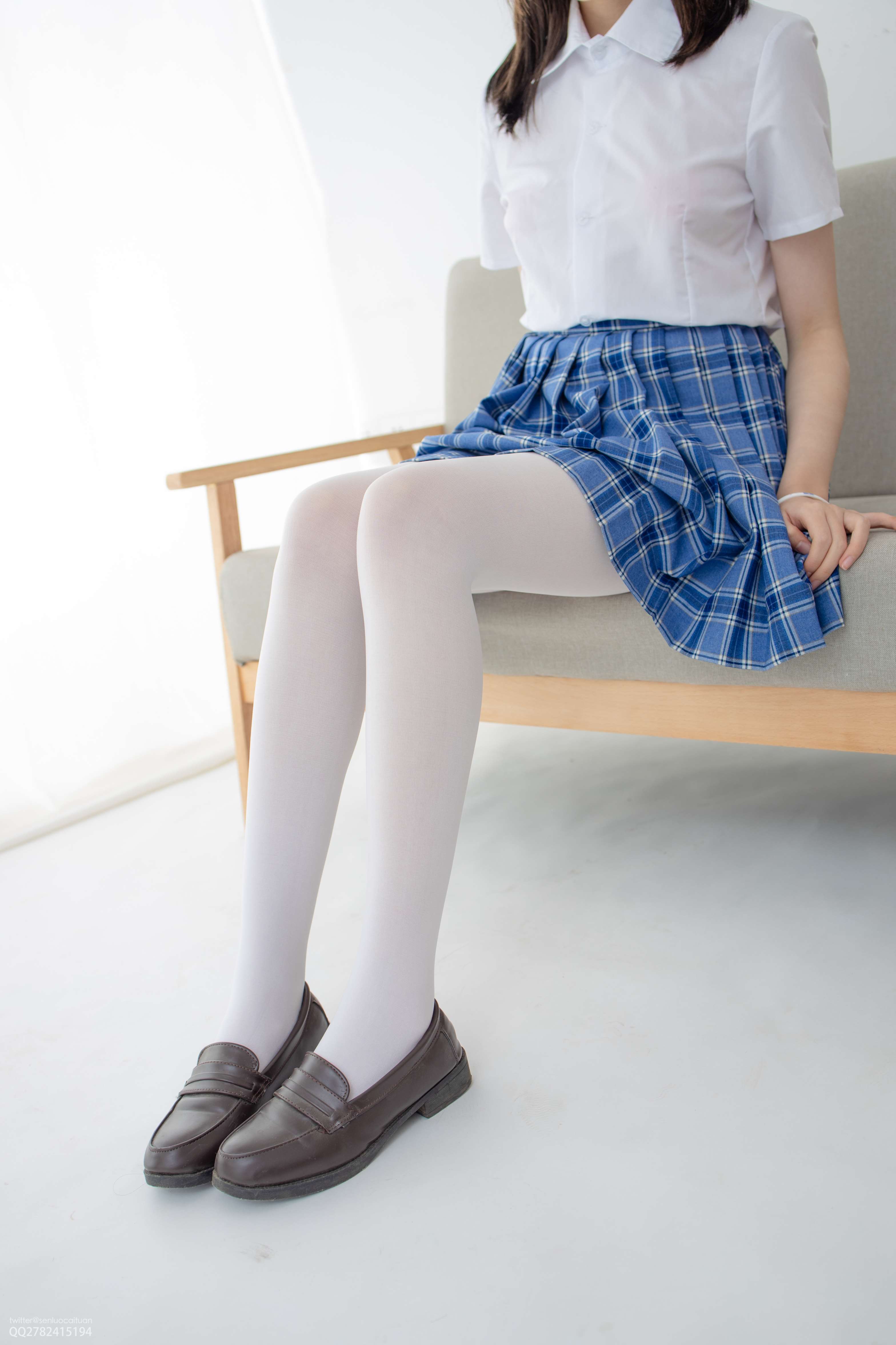 图片[3]-JKFUN-040 Aika 百元团定制1-2 80D白丝 [25P+1V-1.12G]-COS写真在线网