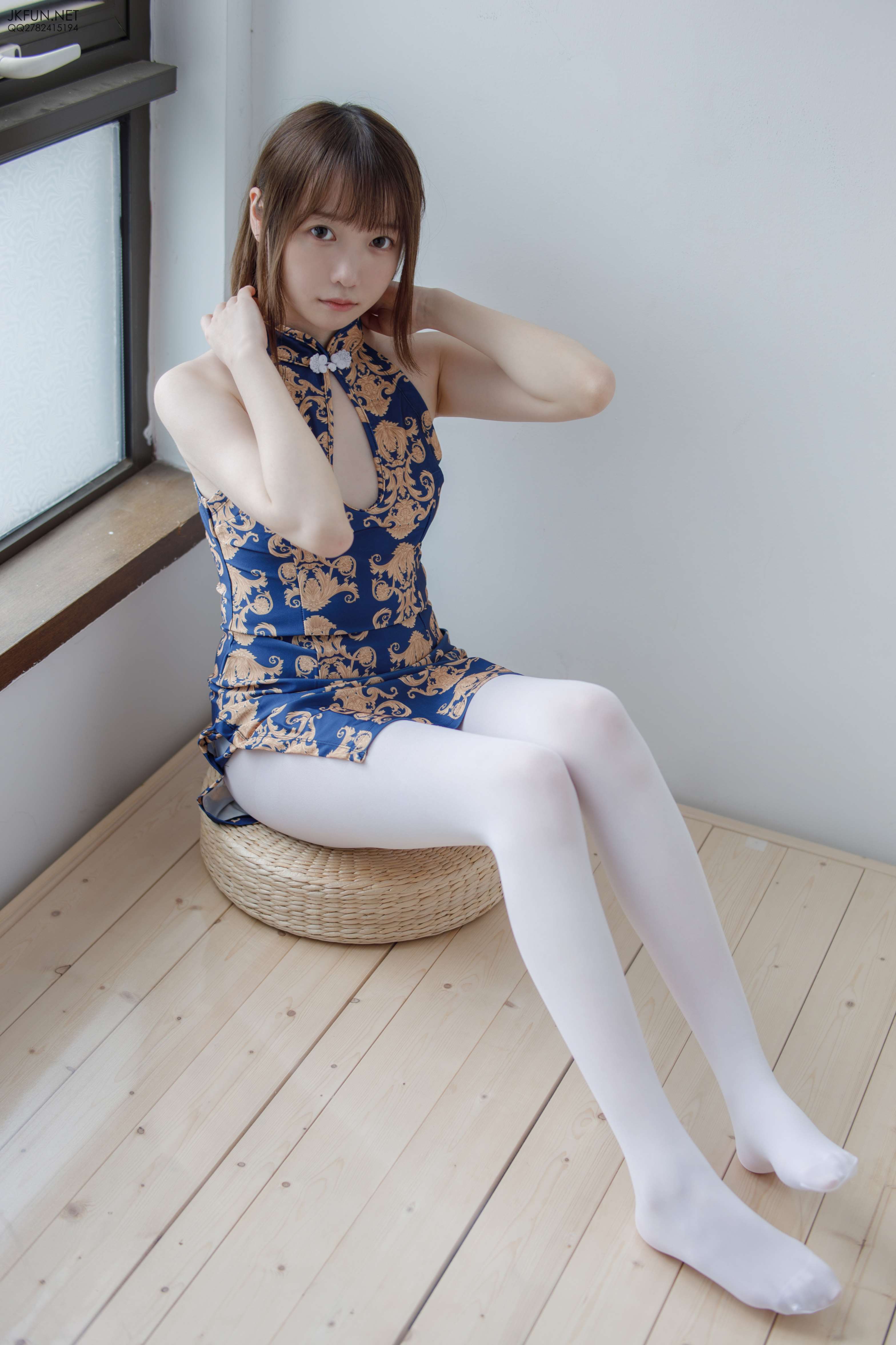 图片[2]-JKFUN-008 Aika 60D白丝 踩酱肉包 [130P1V-2.66GB]-COS写真在线网