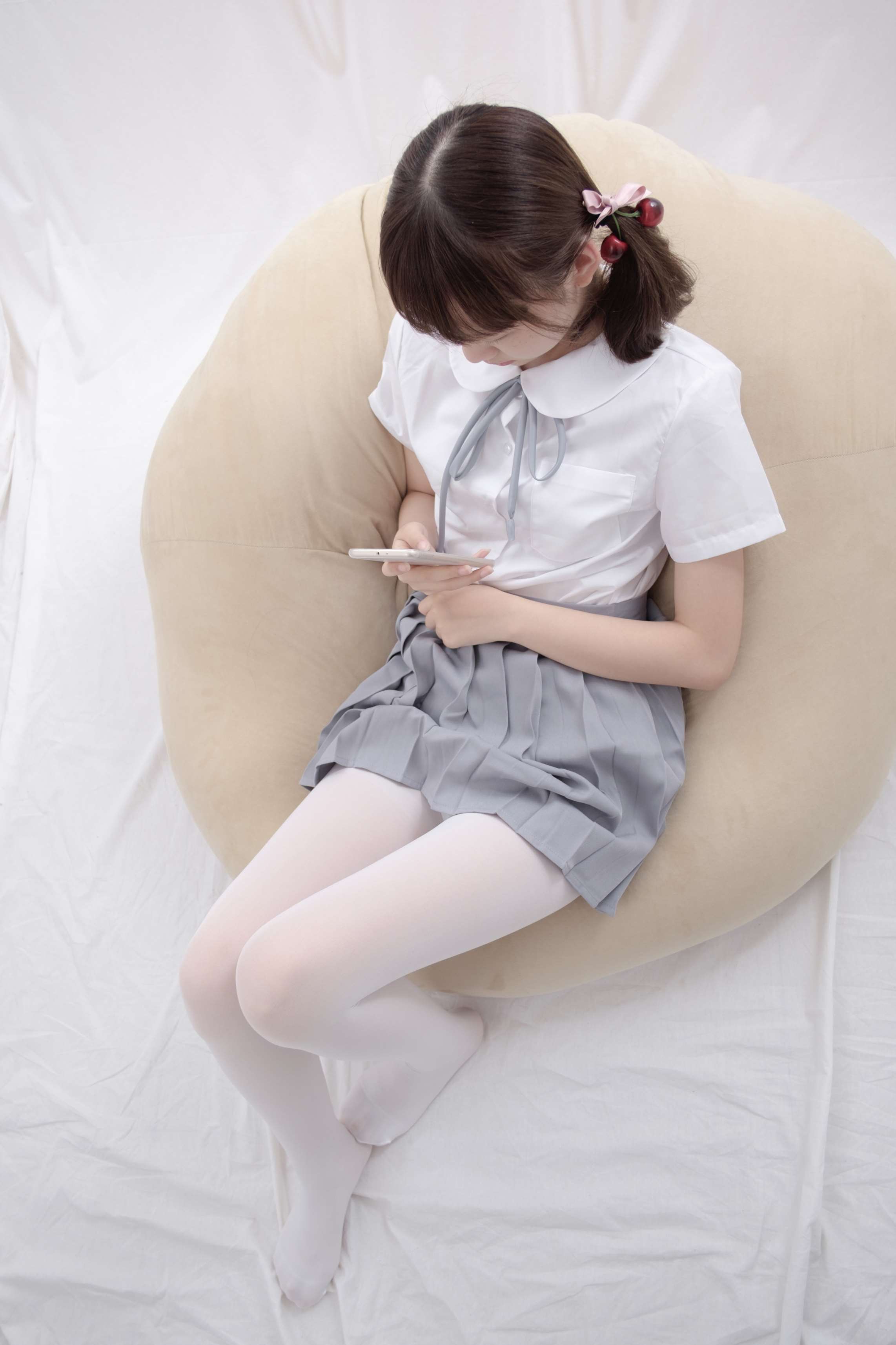 图片[3]-R15-025 白丝足控 [75P-329MB]-COS写真在线网