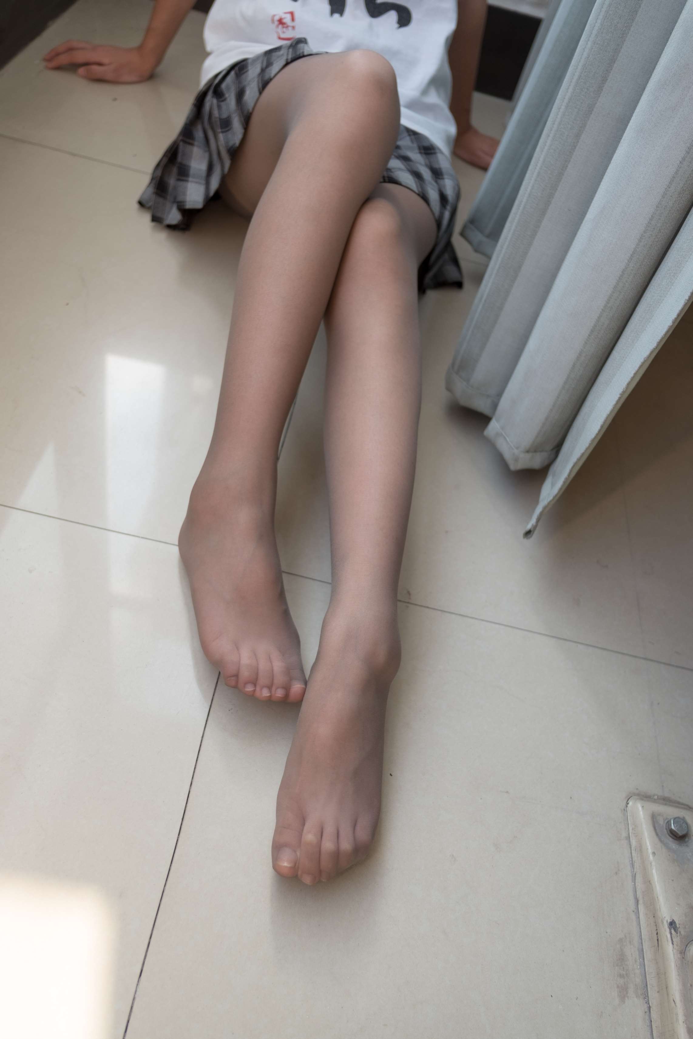 图片[5]-R15-037 教室灰丝美脚 [120P-702MB]-COS写真在线网