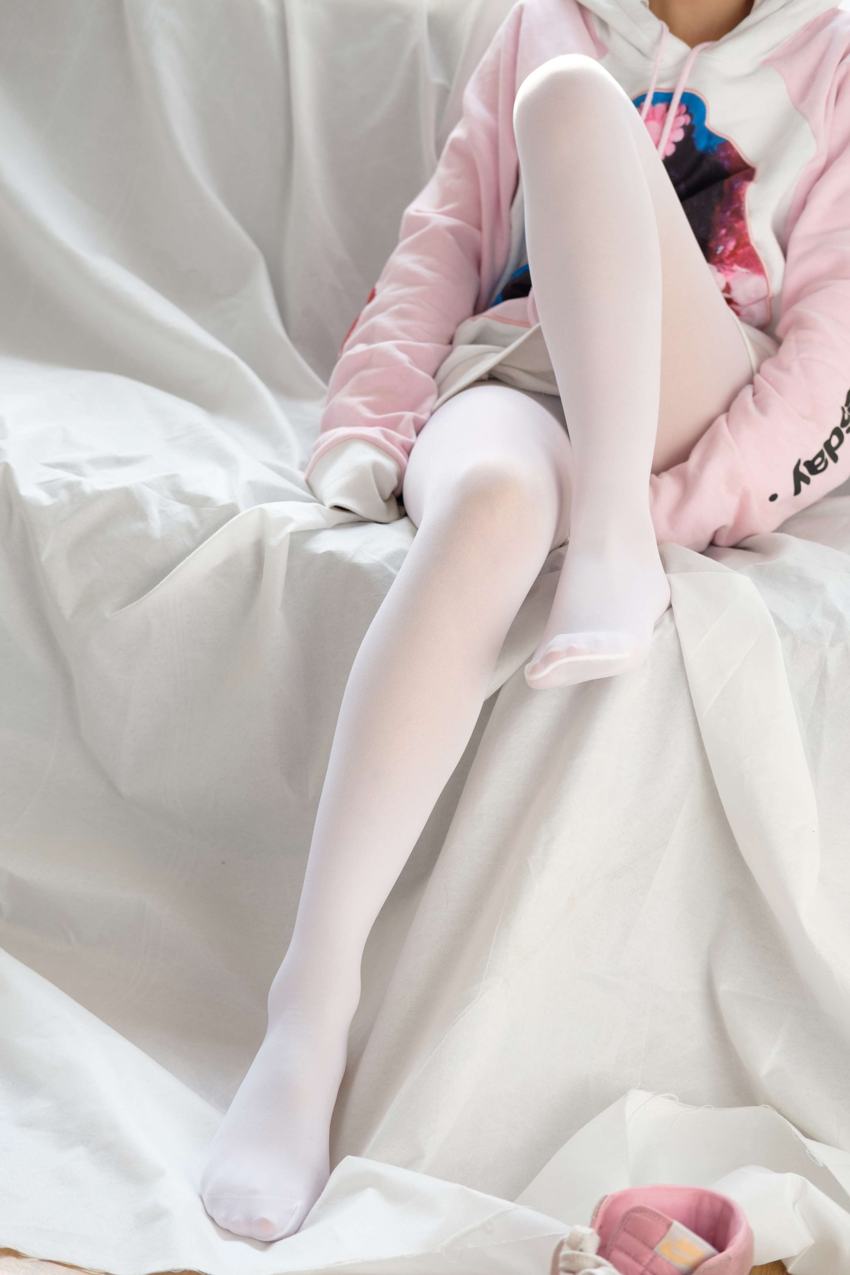 图片[2]-X-009 粉嫩粉嫩的丝秀 [120P1V-1.49GB]-COS写真在线网