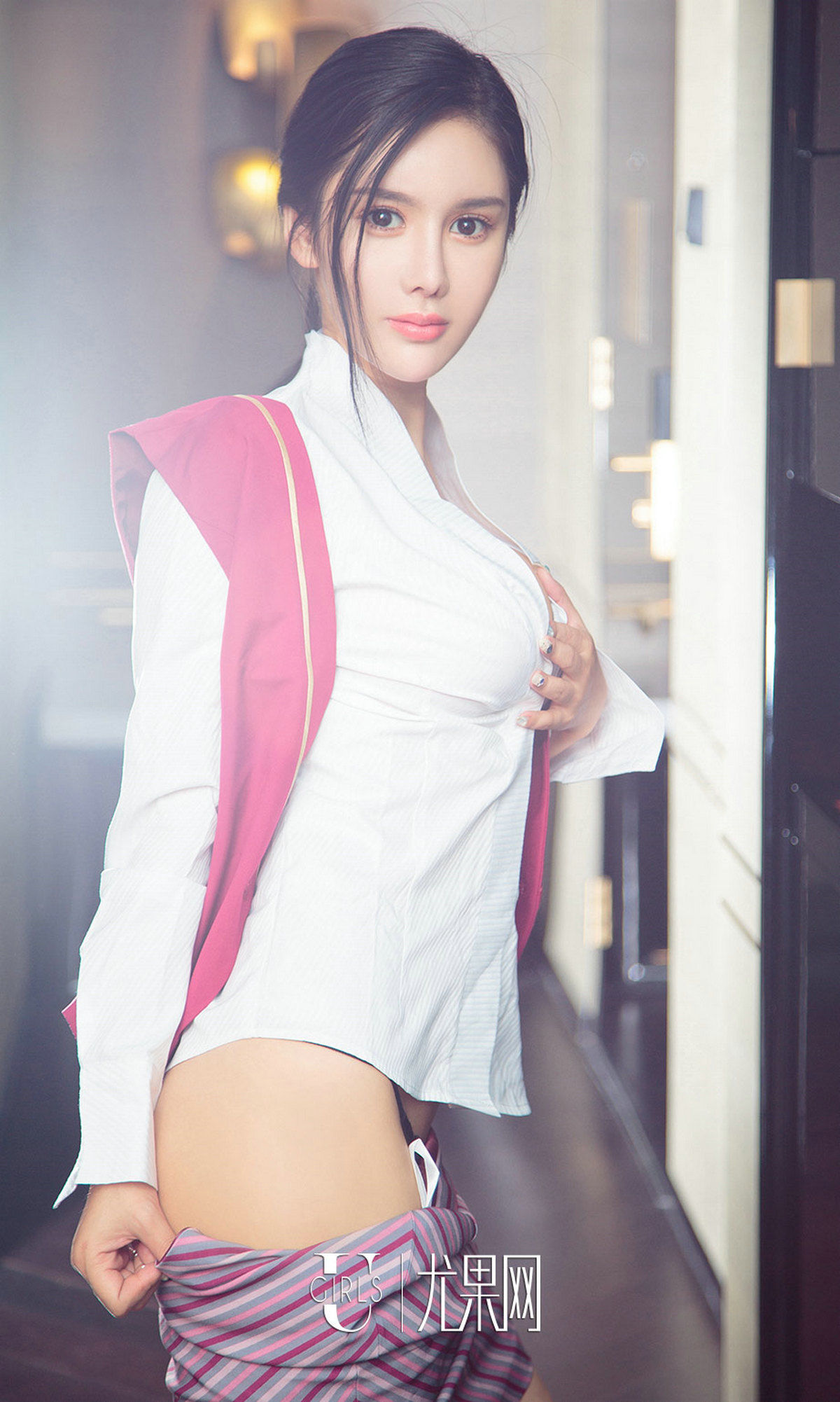图片[2]-Olina《青春马尾辫》 尤果圈 No.835 [40P]-COS写真在线网