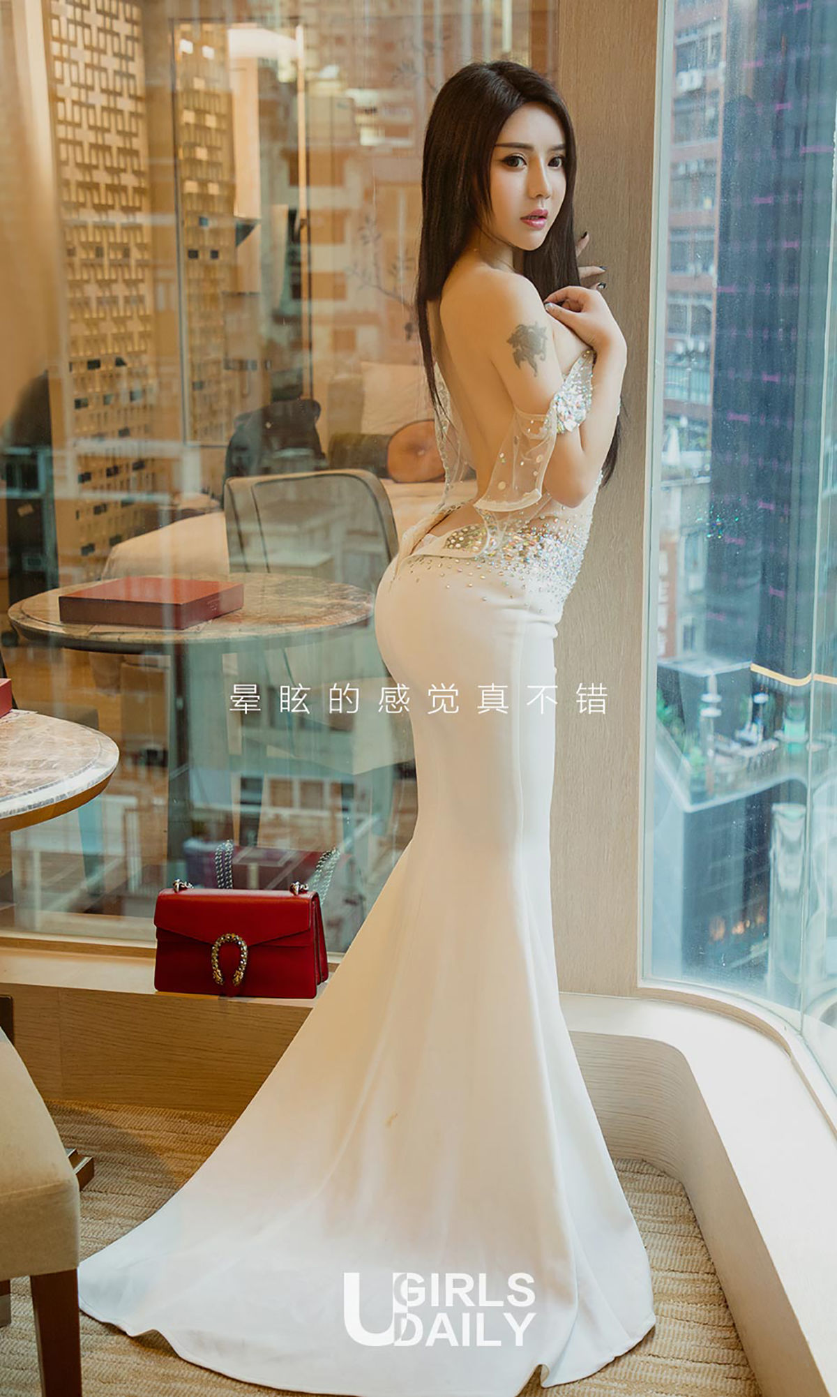 图片[2]-孙一菲《炫目的光线》 UGirls 爱尤物 No.966 [40P]-COS写真在线网