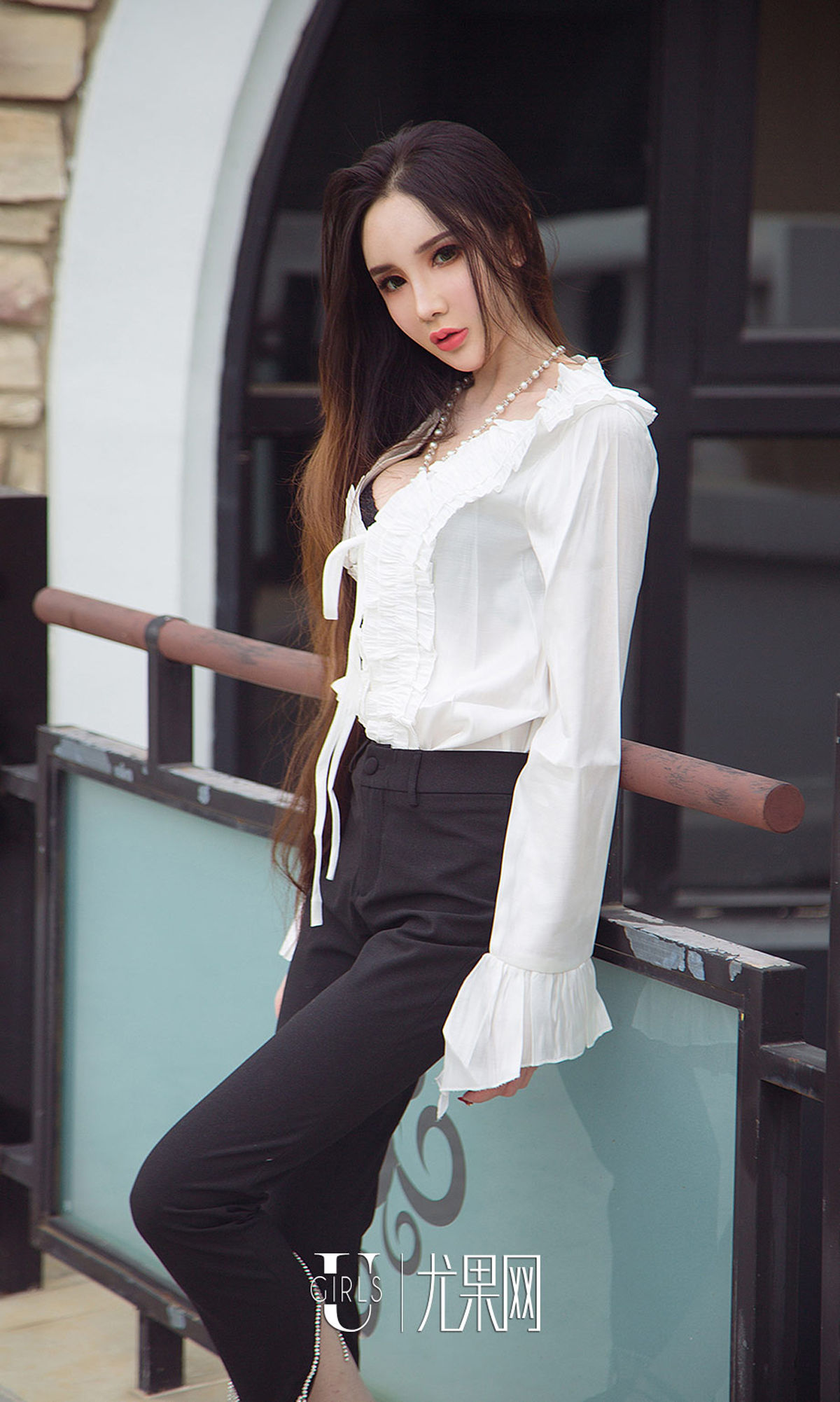 图片[5]-UGirls 爱尤物 No.1238 阿依努尔瓦娅《优雅冷美人》 [35P]-COS写真在线网