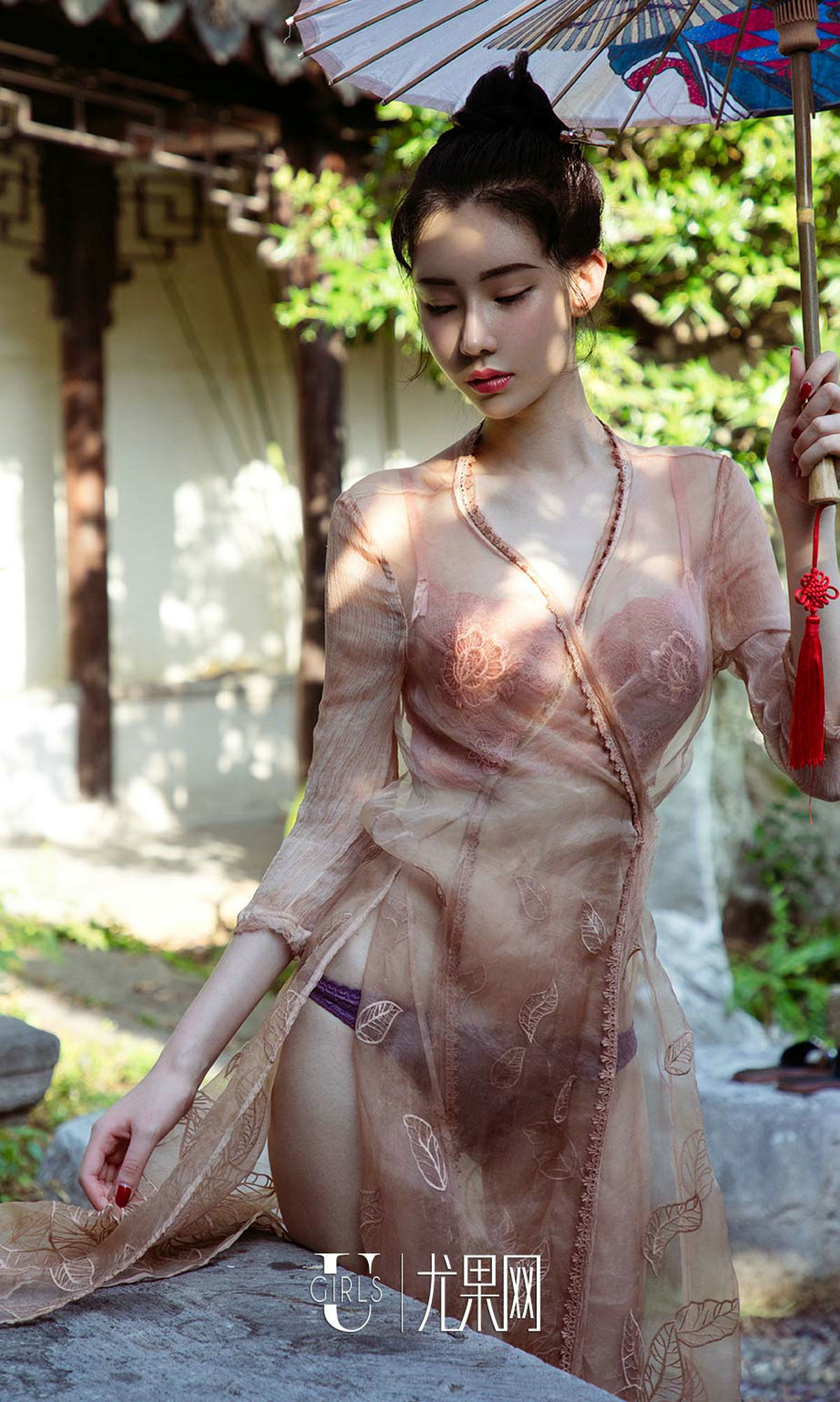 图片[5]-UGirls 爱尤物 No.1250 萌琪琪 庭院深处 [35P]-COS写真在线网