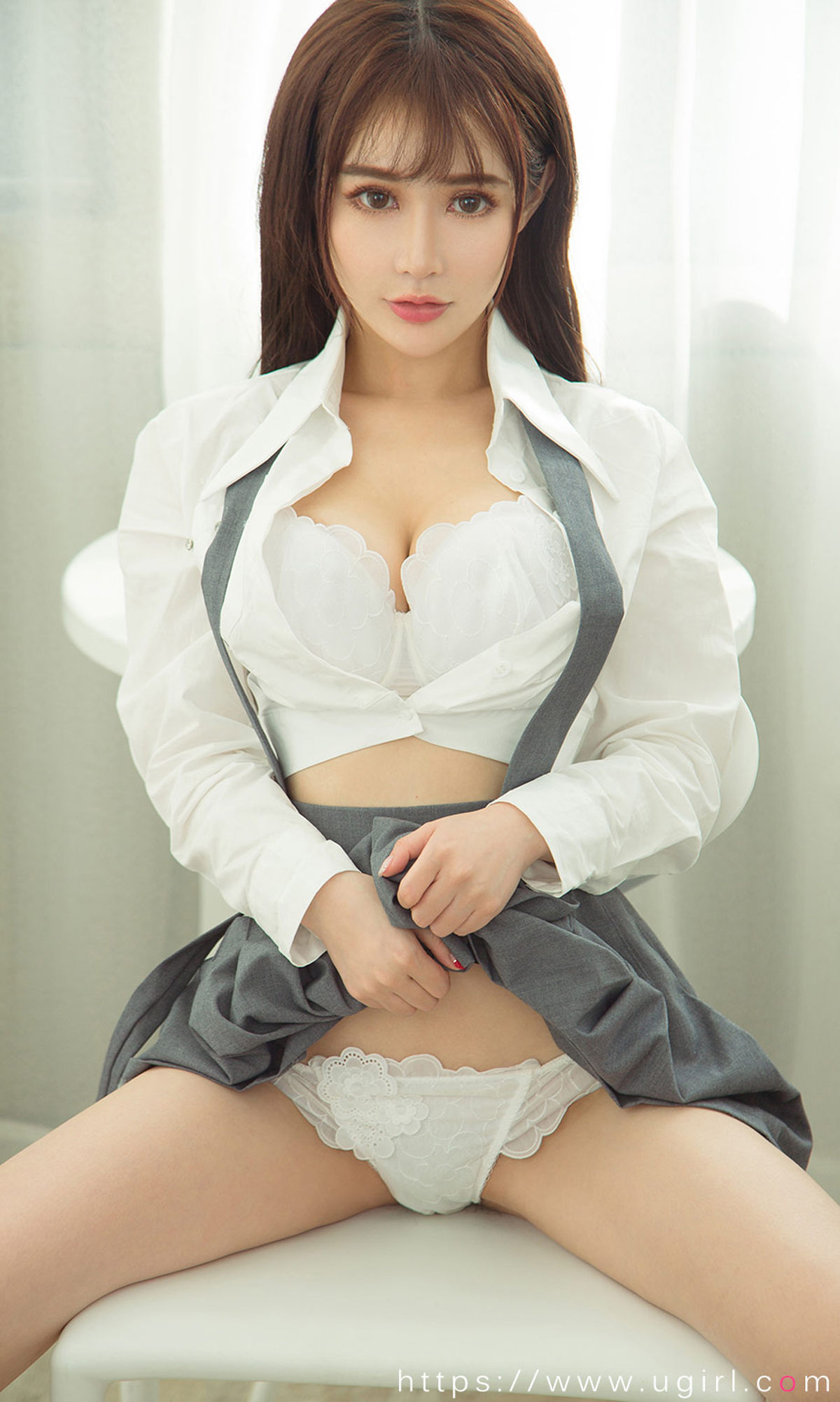 图片[2]-UGirls 爱尤物 No.1763 苏可可&李芯&杨漫妮&宋雪儿&赵伊彤&钟晴&尹菲《百见如故》 [35P]-COS写真在线网