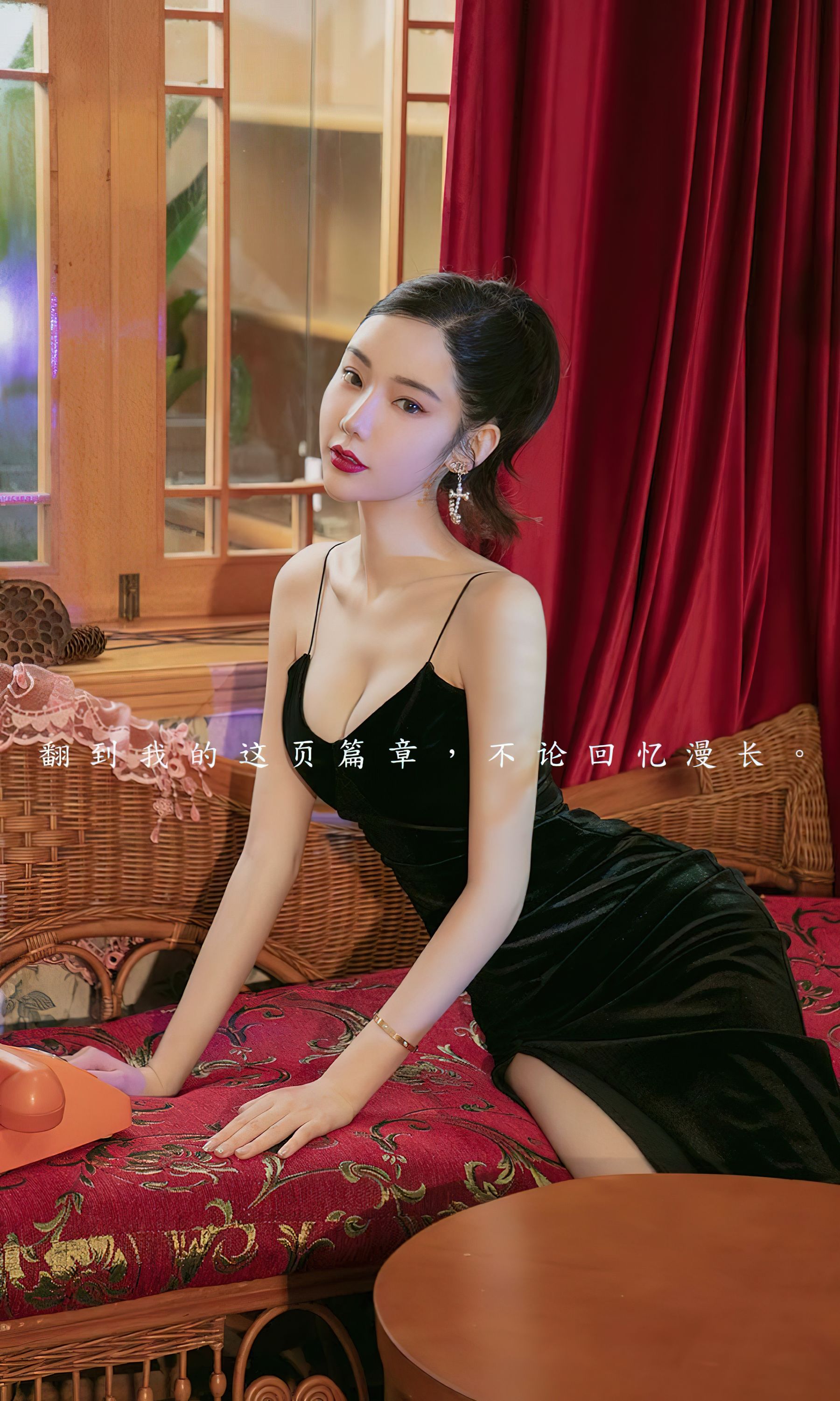 图片[2]-UGirls 爱尤物 No.2455 萌琪琪 唯美诗篇 [35P]-COS写真在线网