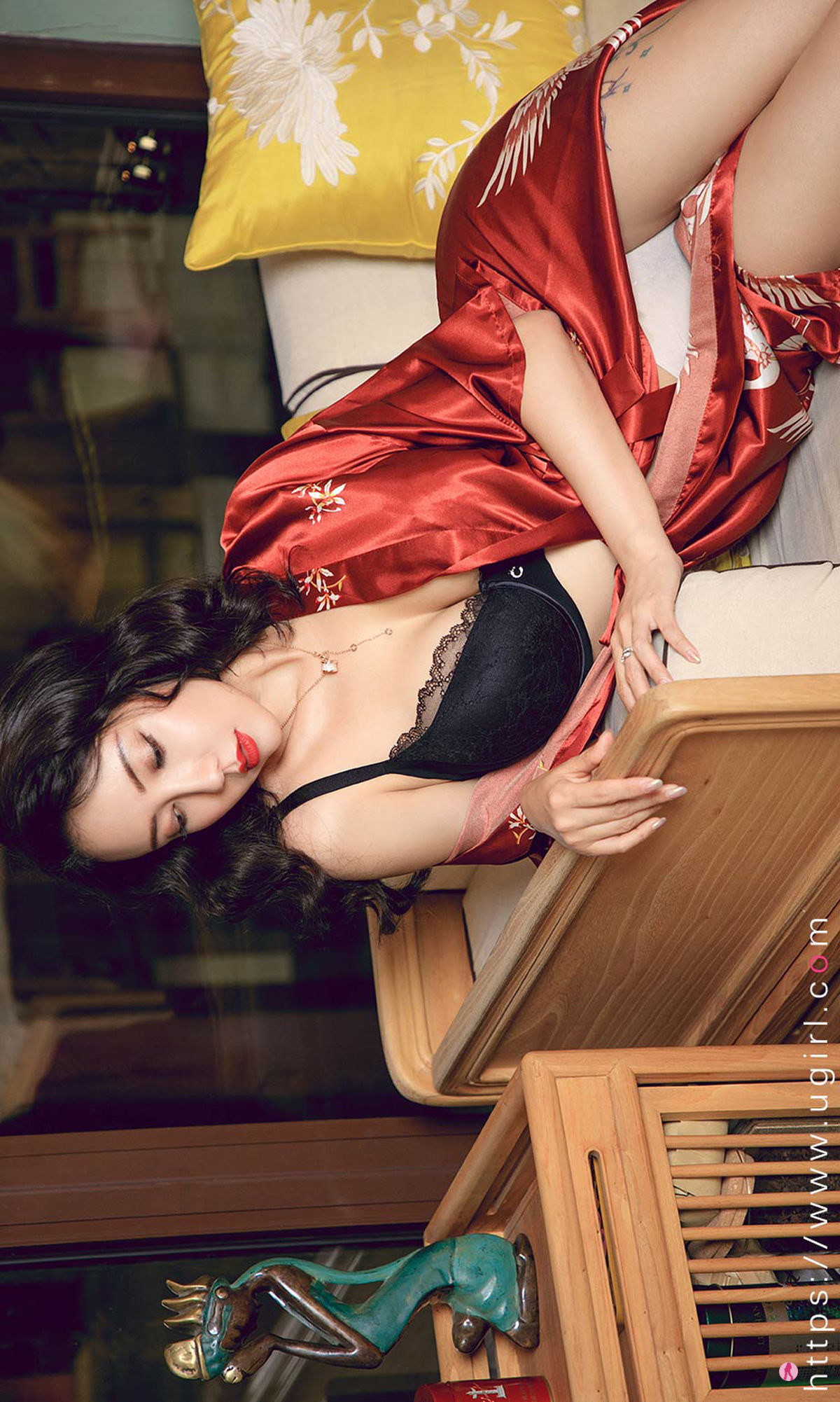 图片[5]-UGirls 爱尤物 No.2289 果儿Victoria 樱落甜情 [35P]-COS写真在线网