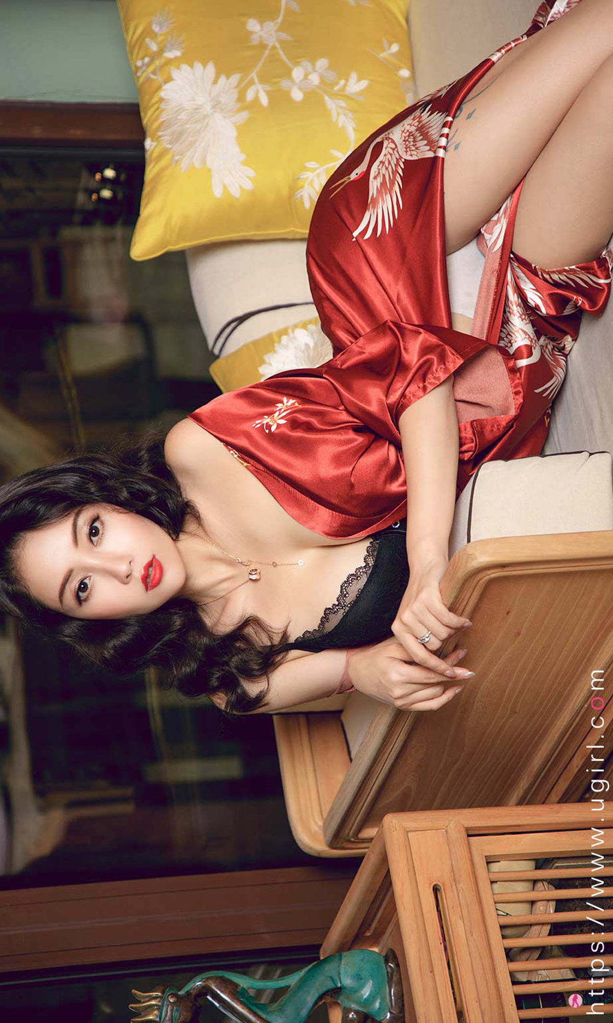 图片[3]-UGirls 爱尤物 No.2289 果儿Victoria 樱落甜情 [35P]-COS写真在线网