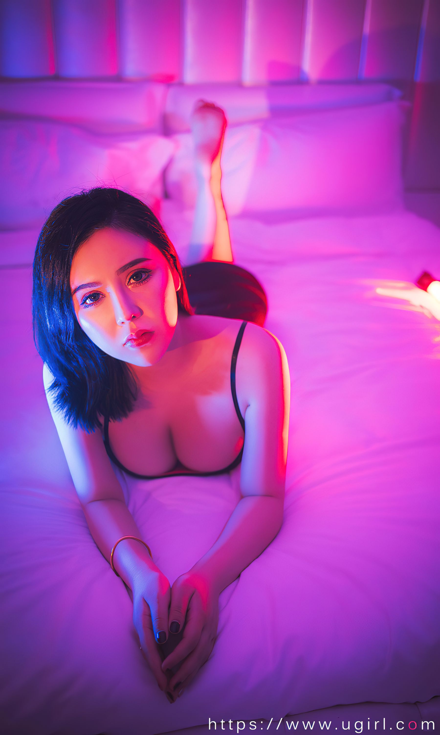 图片[5]-UGirls 爱尤物 No.2499 霓虹甜心 伊诺 [34P]-COS写真在线网