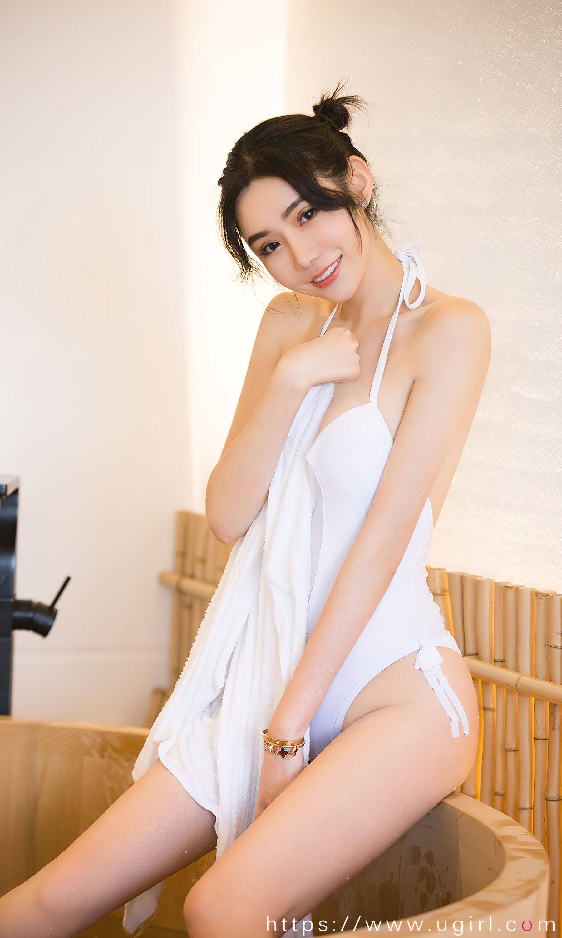 图片[6]-UGirls 爱尤物 No.2562 浴室邂逅 萌琪琪 [35P]-COS写真在线网