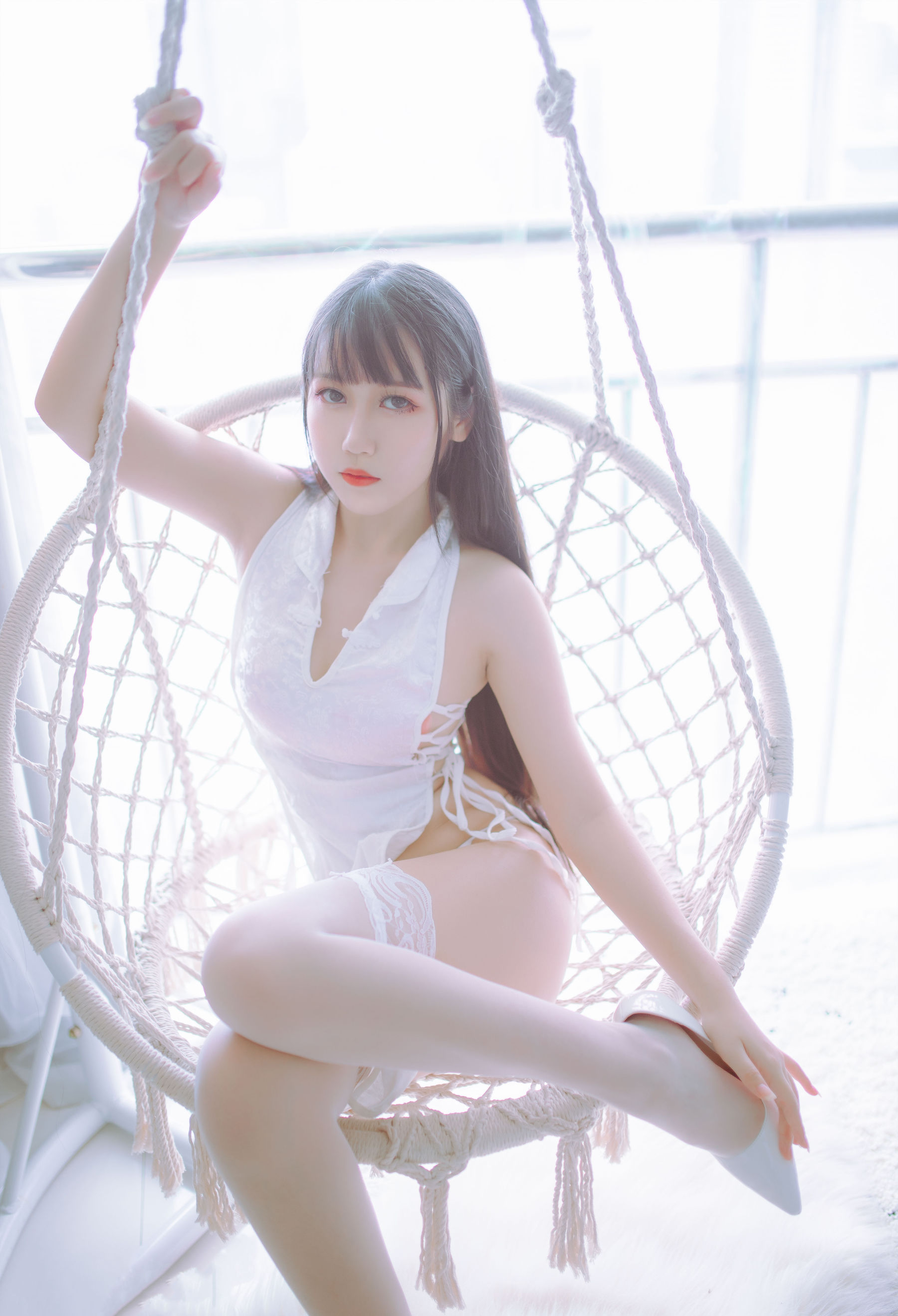 抖娘-利世图集 抖娘×不呆猫 黑白旗袍双子 [41P] - 秀人网免费无水印在线套图写真