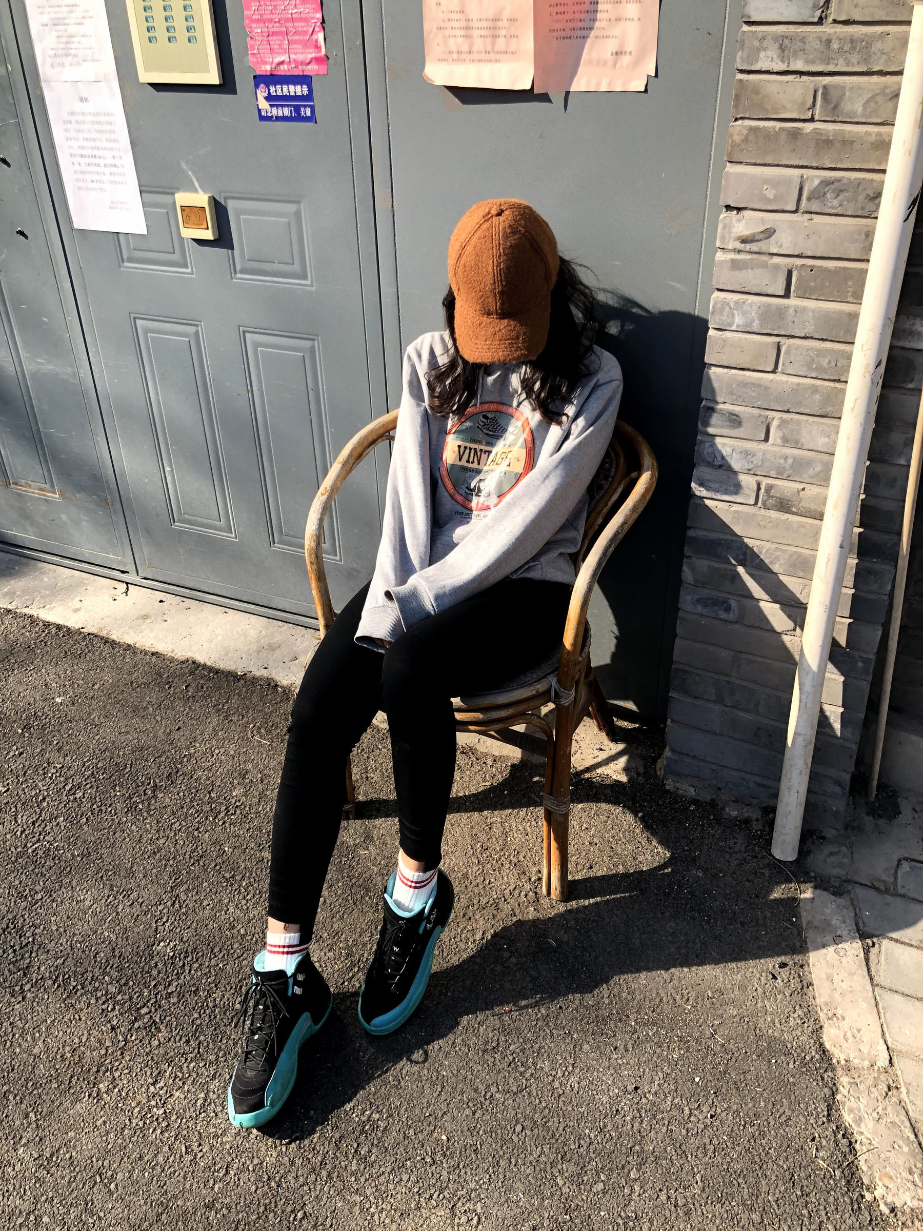 安乔乔儿(Nia乔乔) No.002 户外露脚脚 [80P] - 秀人网免费无水印在线套图写真