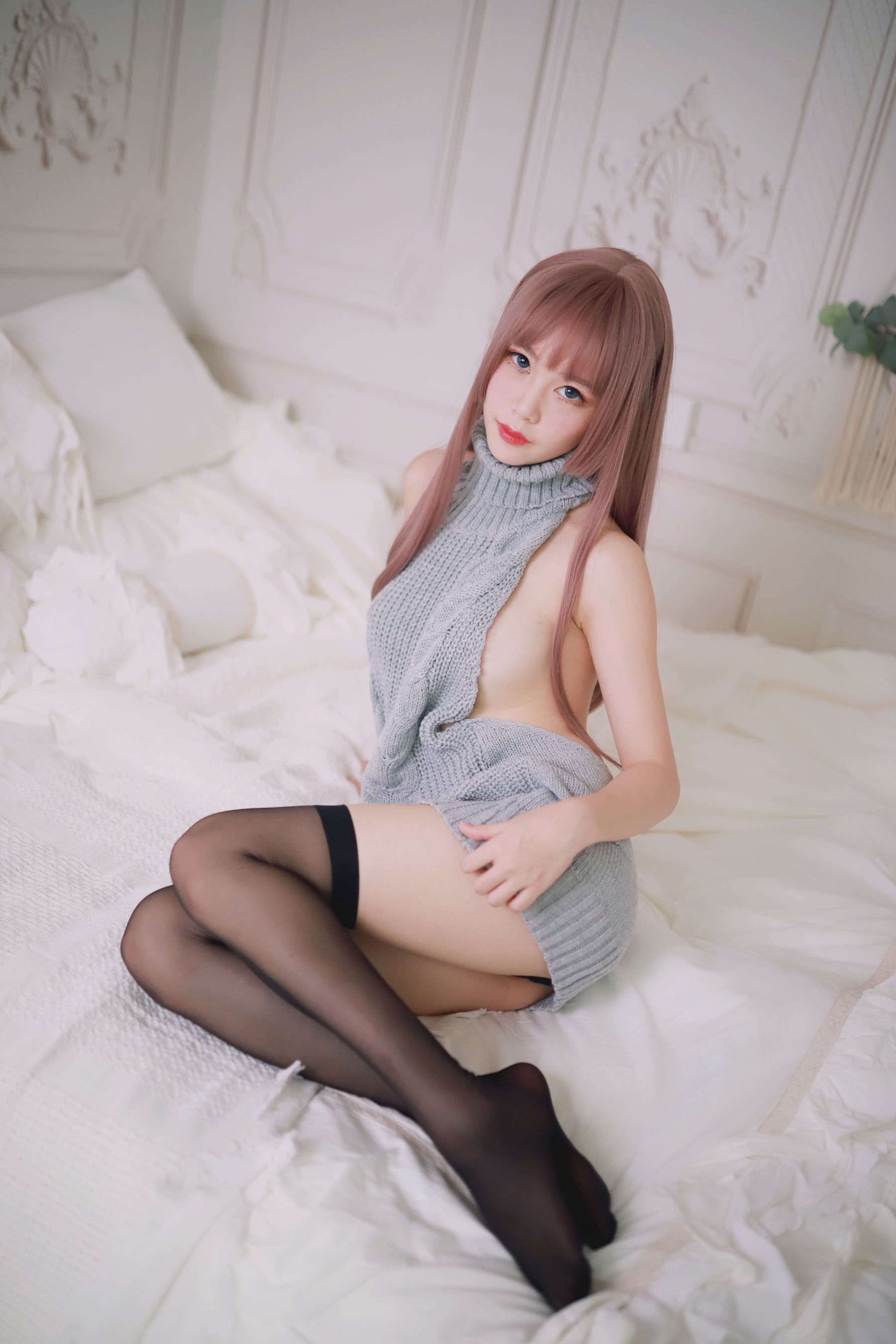 抖娘-利世 – 漏背毛衣 [30P] - 秀人网免费无水印在线套图写真