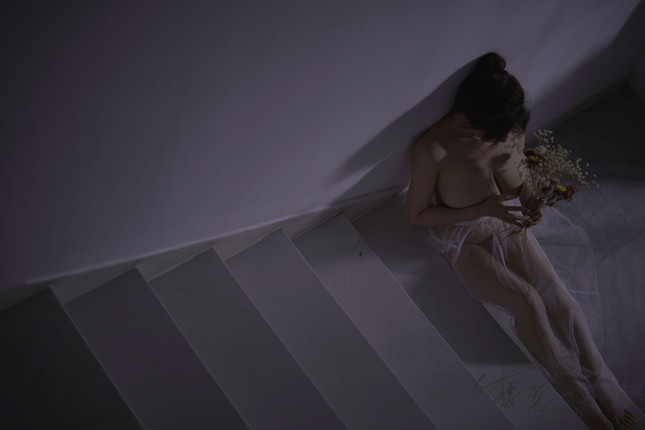 网络红人樱晚gigi – 月光 [25P] - 秀人网免费无水印在线套图写真