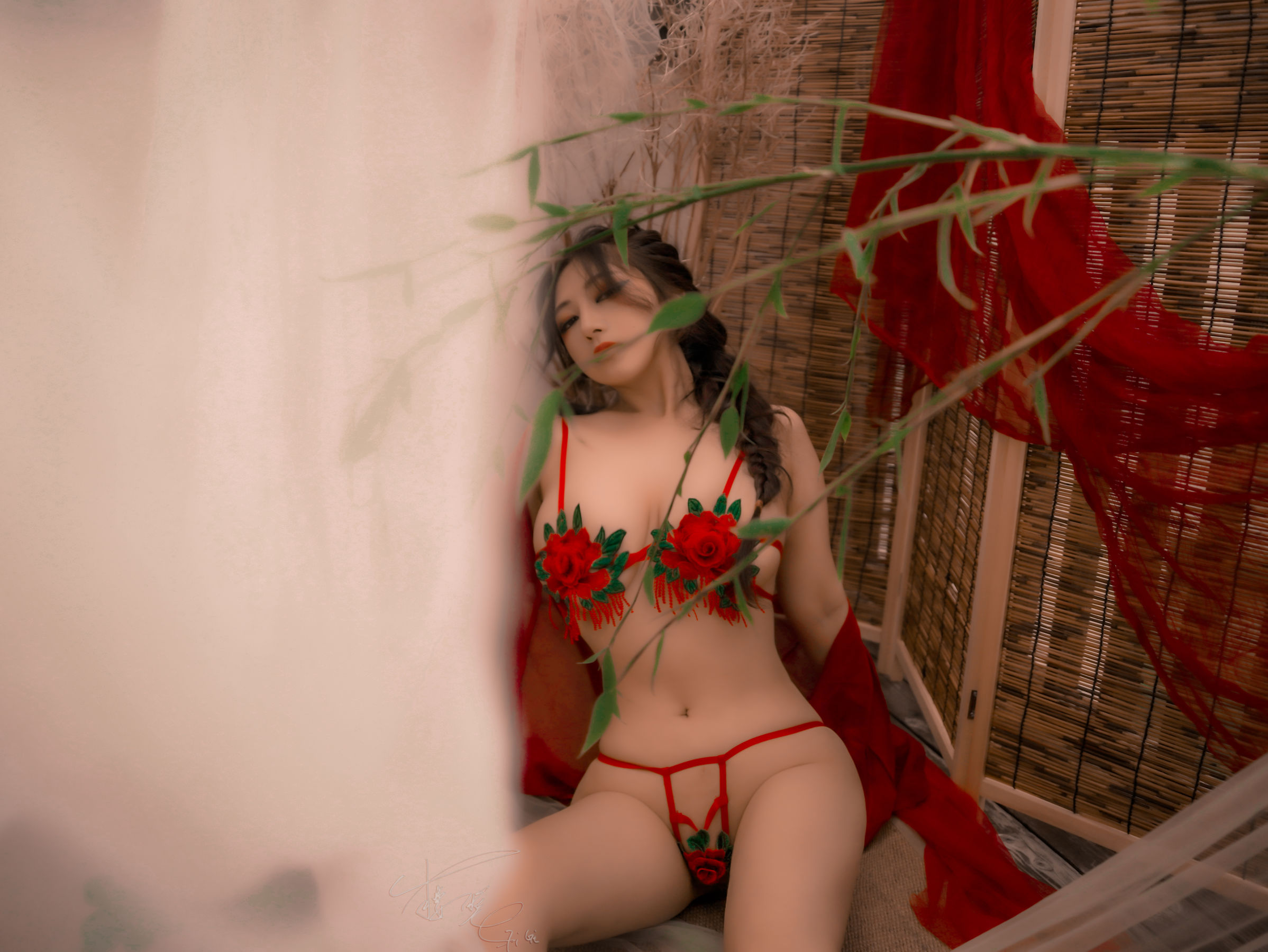 网络红人樱晚gigi – 胭花 [21P] - 秀人网免费无水印在线套图写真