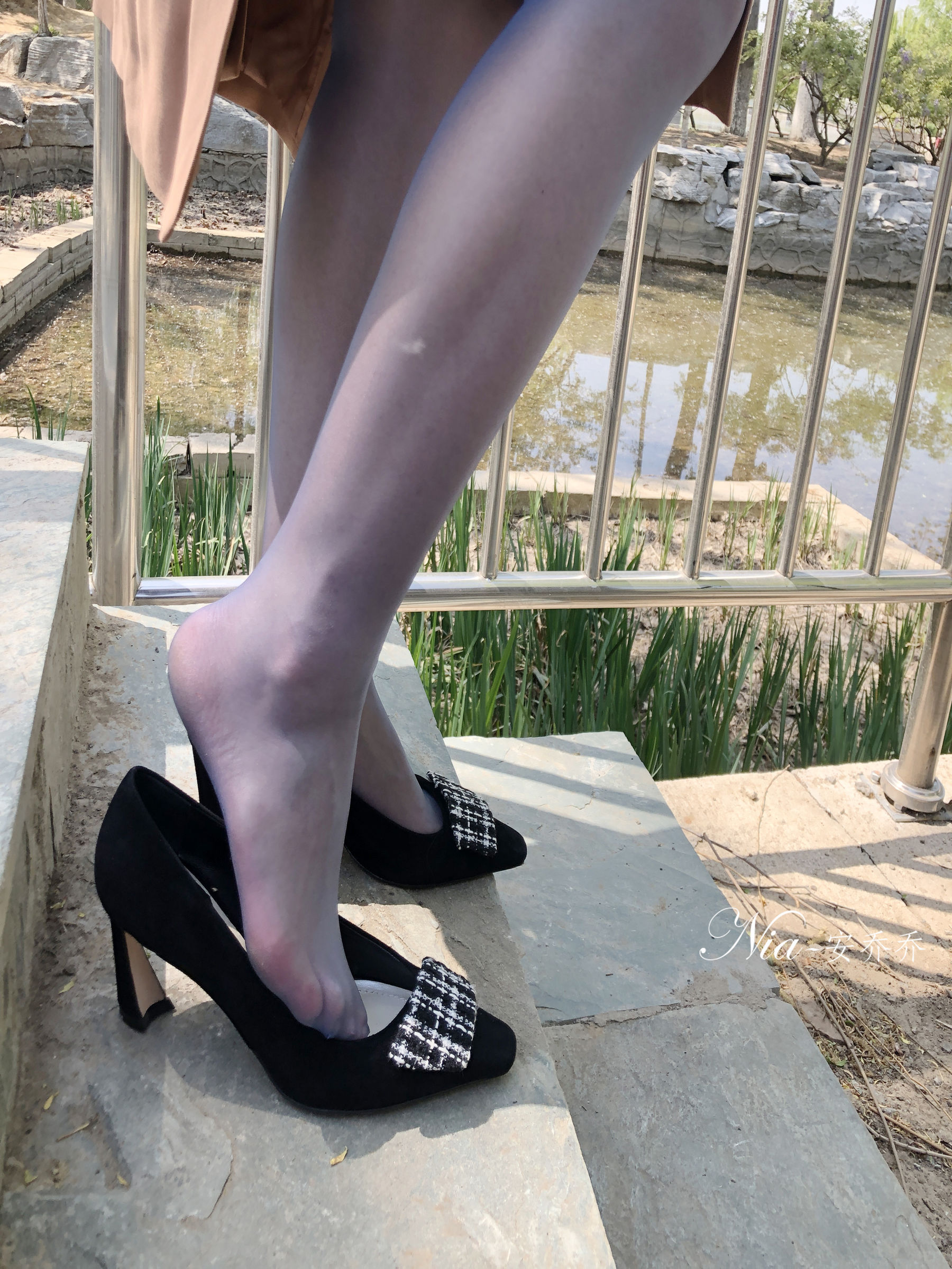 安乔乔儿(Nia乔乔) No.021 不小心被发现了 [118P] - 秀人网免费无水印在线套图写真