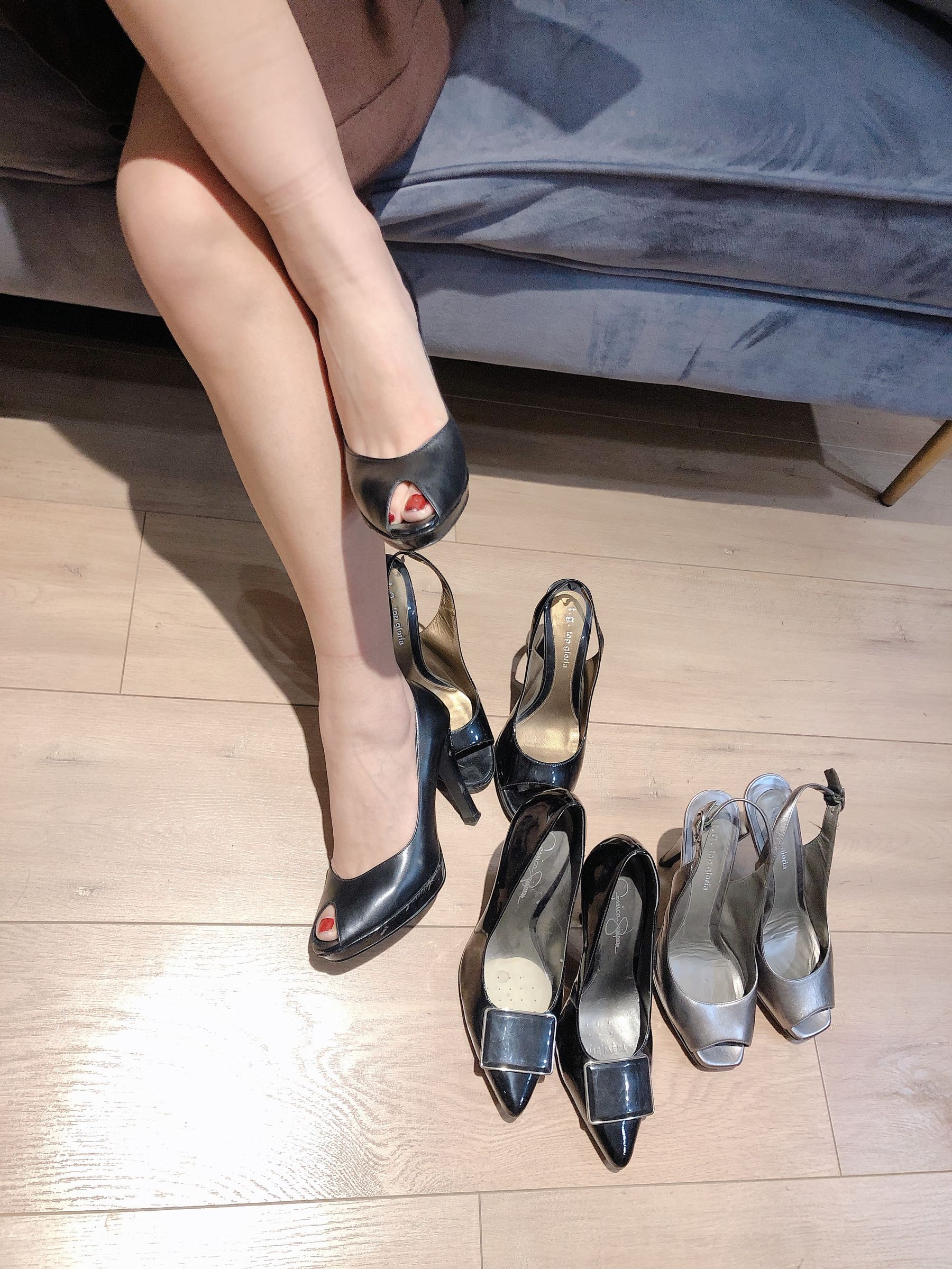 安乔乔儿(Nia乔乔) No.003 妈妈的高跟鞋 [146P] - 秀人网免费无水印在线套图写真