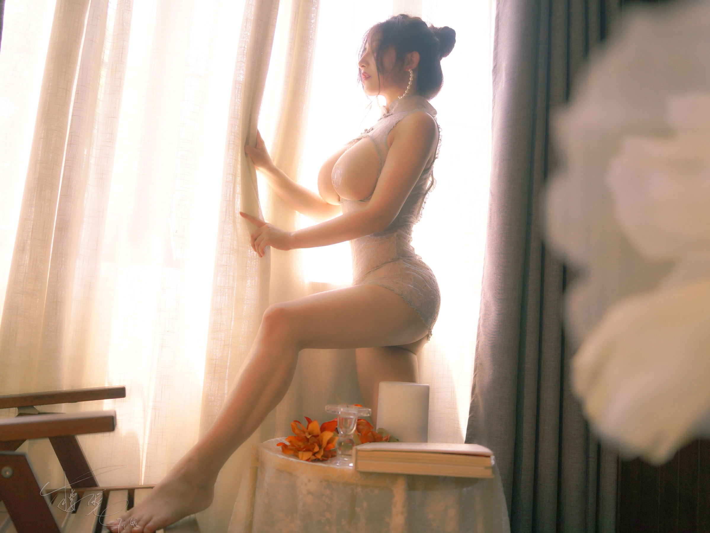 网络红人樱晚gigi – 拂动了谁的窗纱 [20P] - 秀人网免费无水印在线套图写真