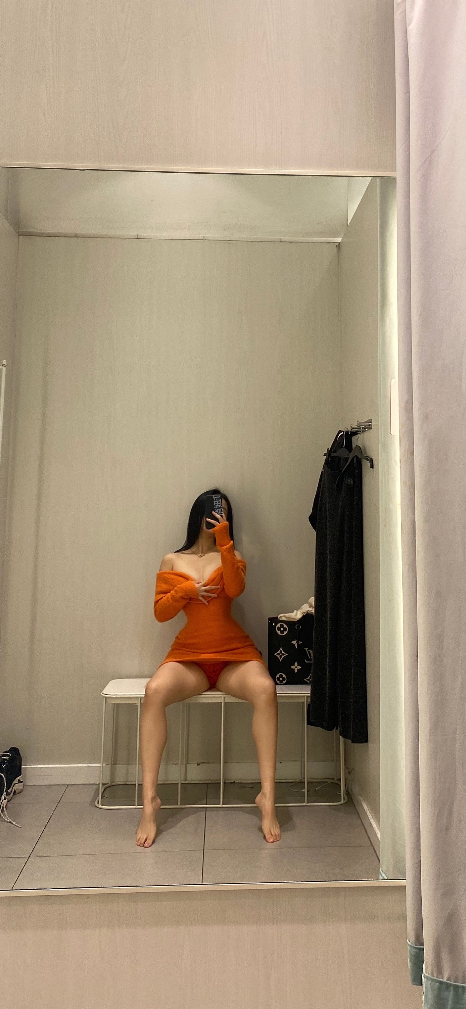 俏妞qiaoniuTT – 试衣间2.0 [13P] - 秀人网免费无水印在线套图写真