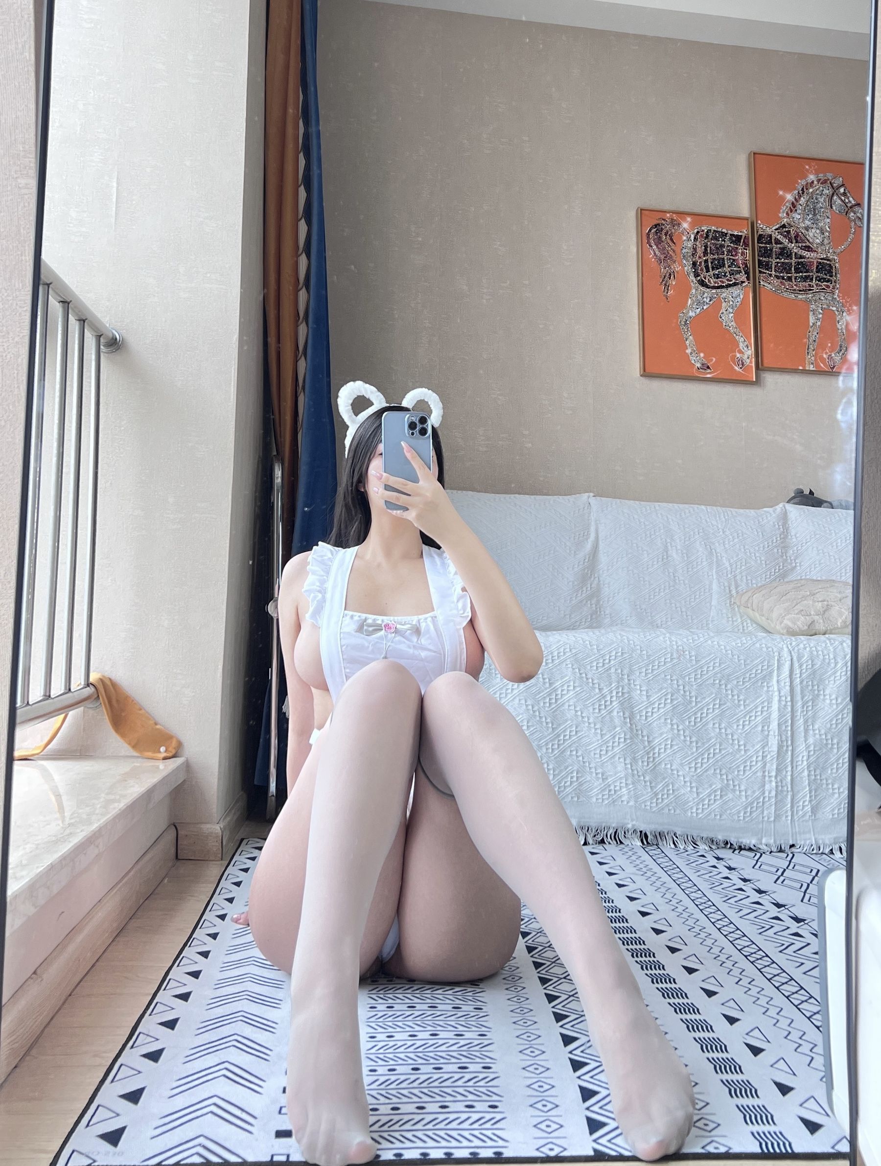 120斤的小王同学 – 居家女仆 [14P] - 秀人网免费无水印在线套图写真