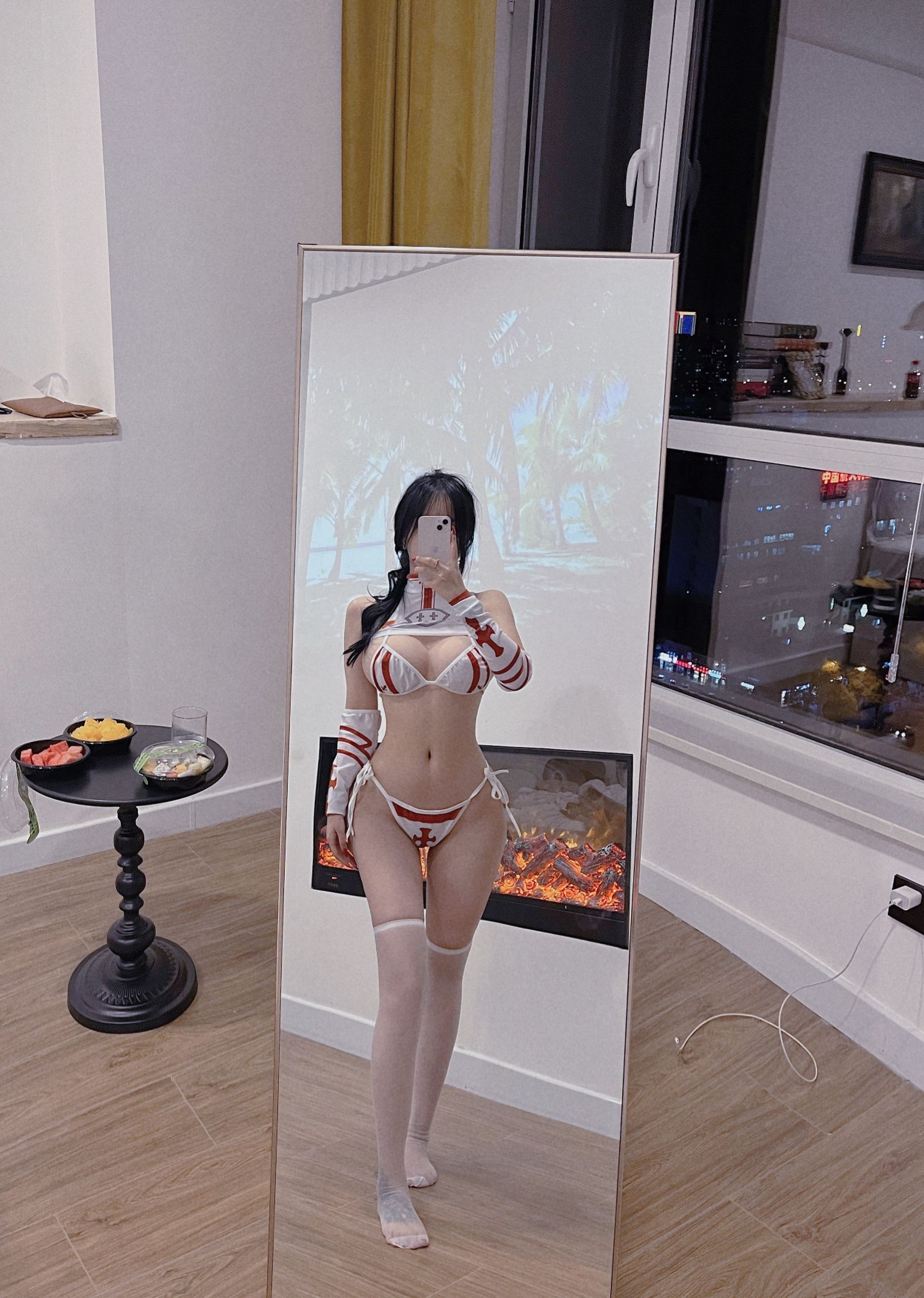 张鑫baby – 今天上大白兔 [9P] - 秀人网免费无水印在线套图写真