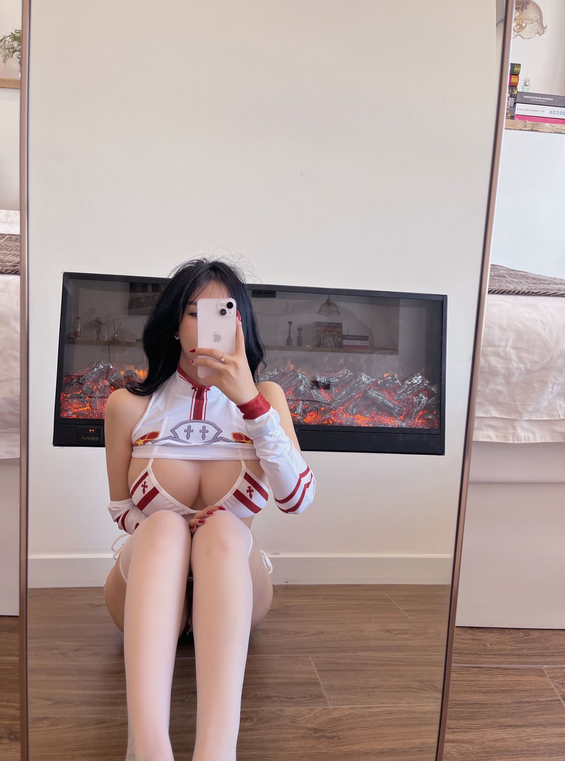 张鑫baby – 今天上大白兔 [9P] - 秀人网免费无水印在线套图写真