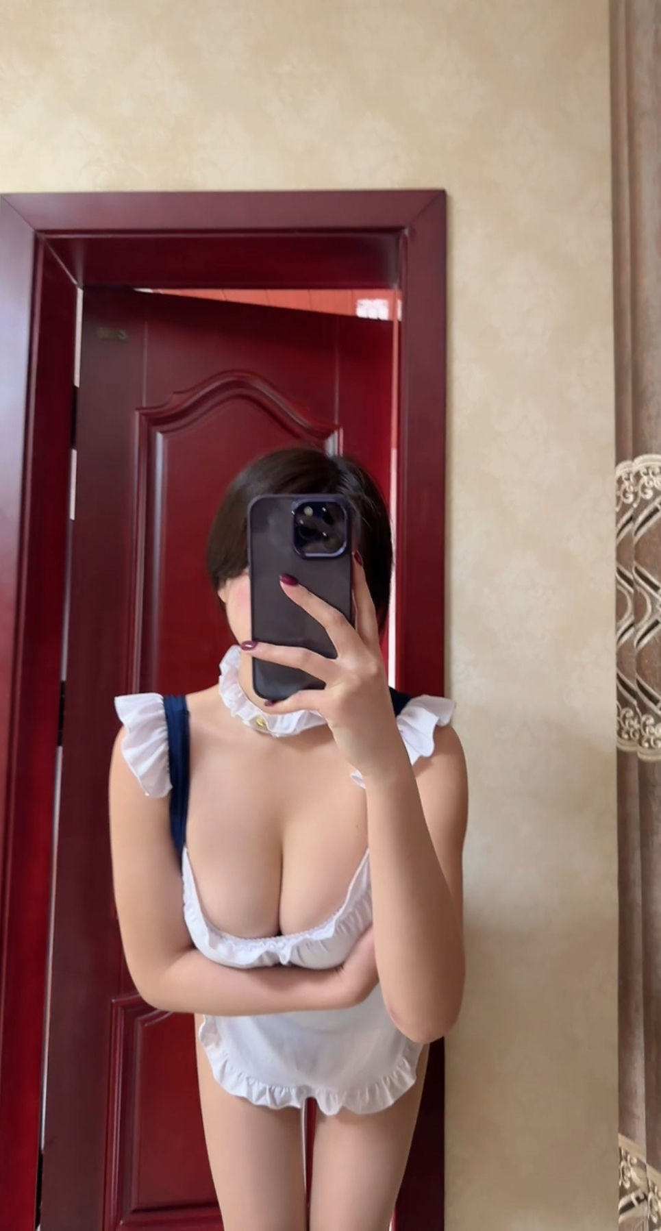 奶宝妹纸 – 性感女仆 [13P] - 秀人网免费无水印在线套图写真