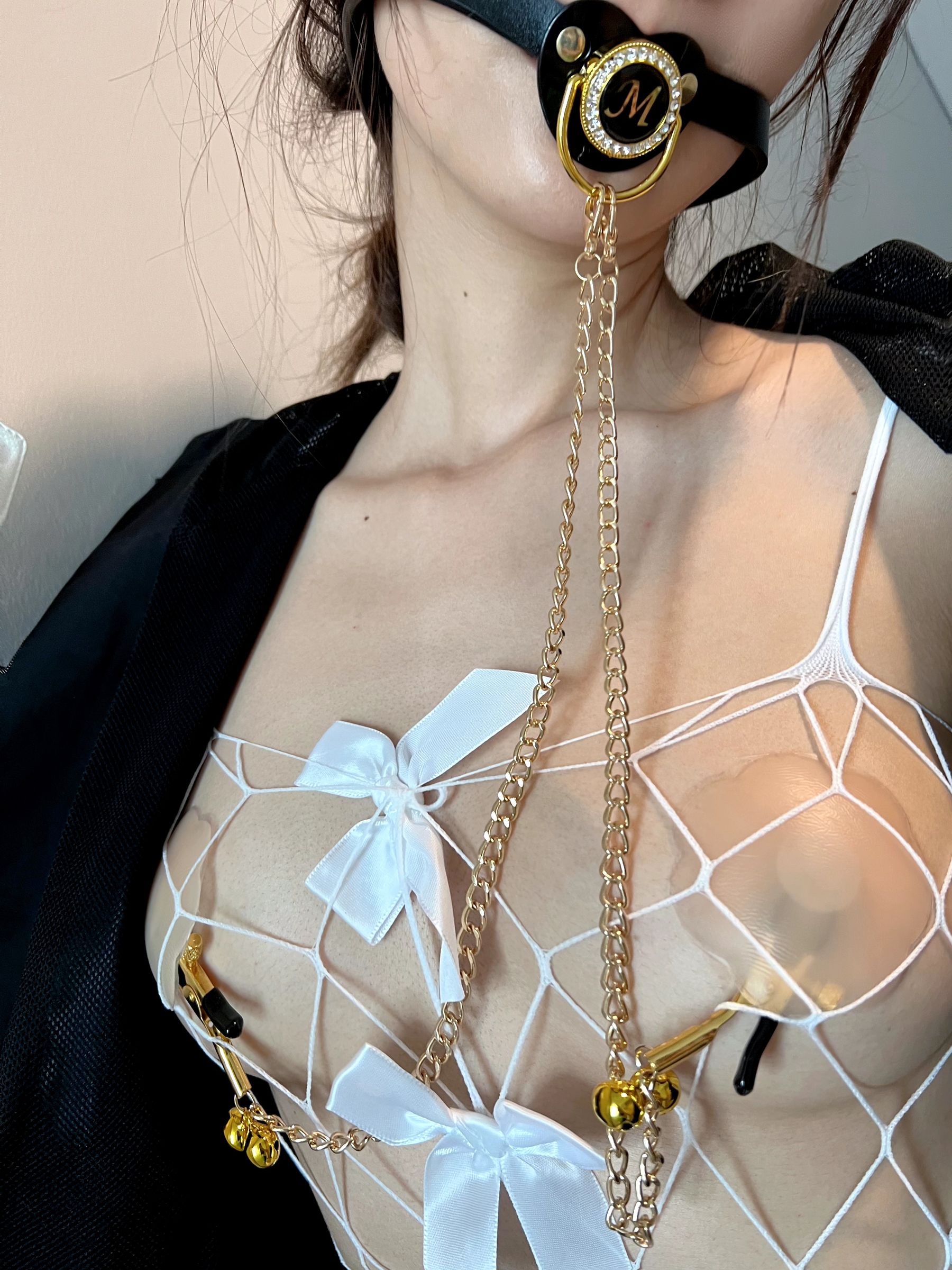 Azhua19970(阿朱啊) – 连体白丝 [55P] - 秀人网免费无水印在线套图写真