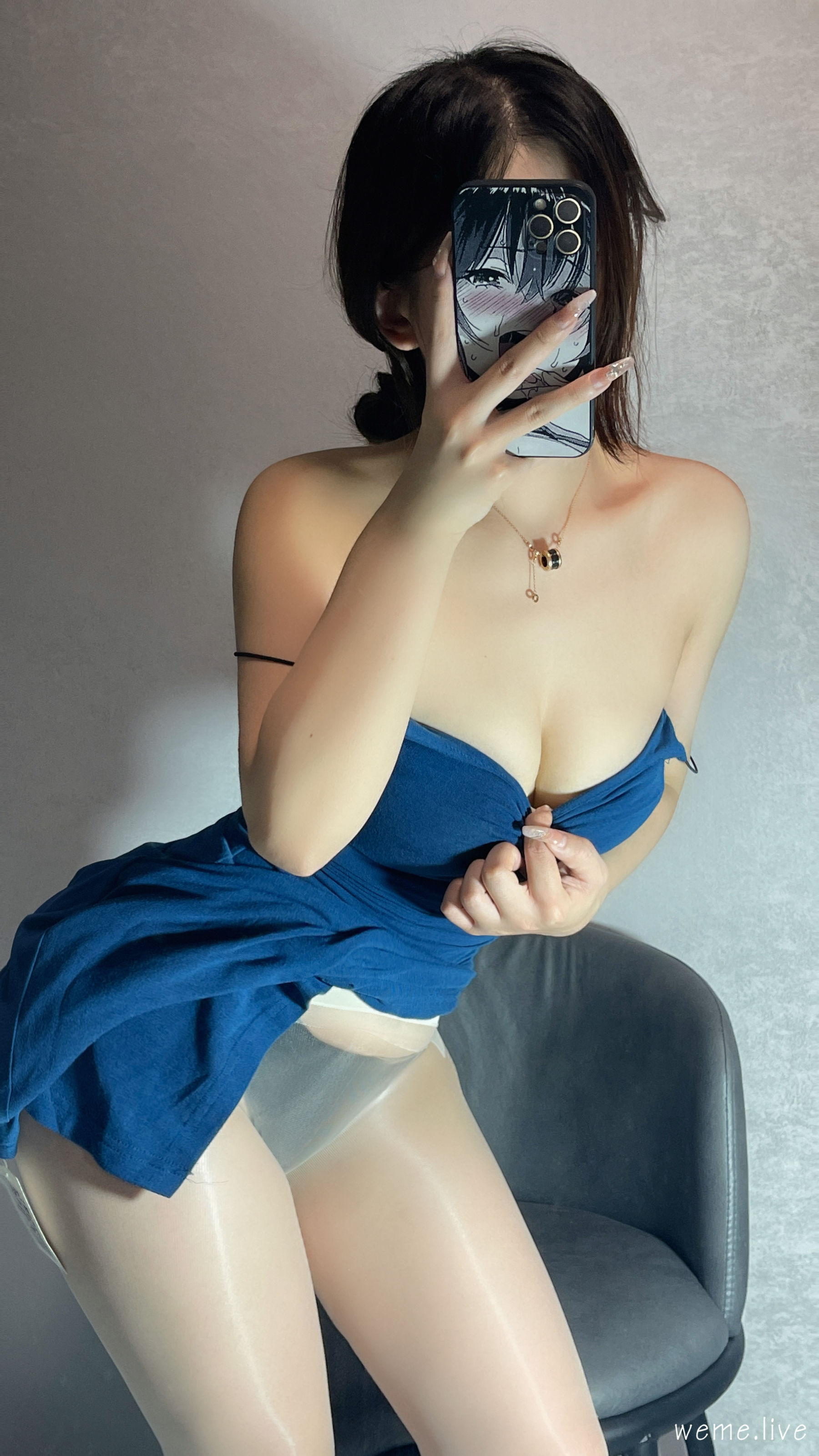 桃沢樱呀 – 蓝色最有韵味 [21P] - 秀人网免费无水印在线套图写真