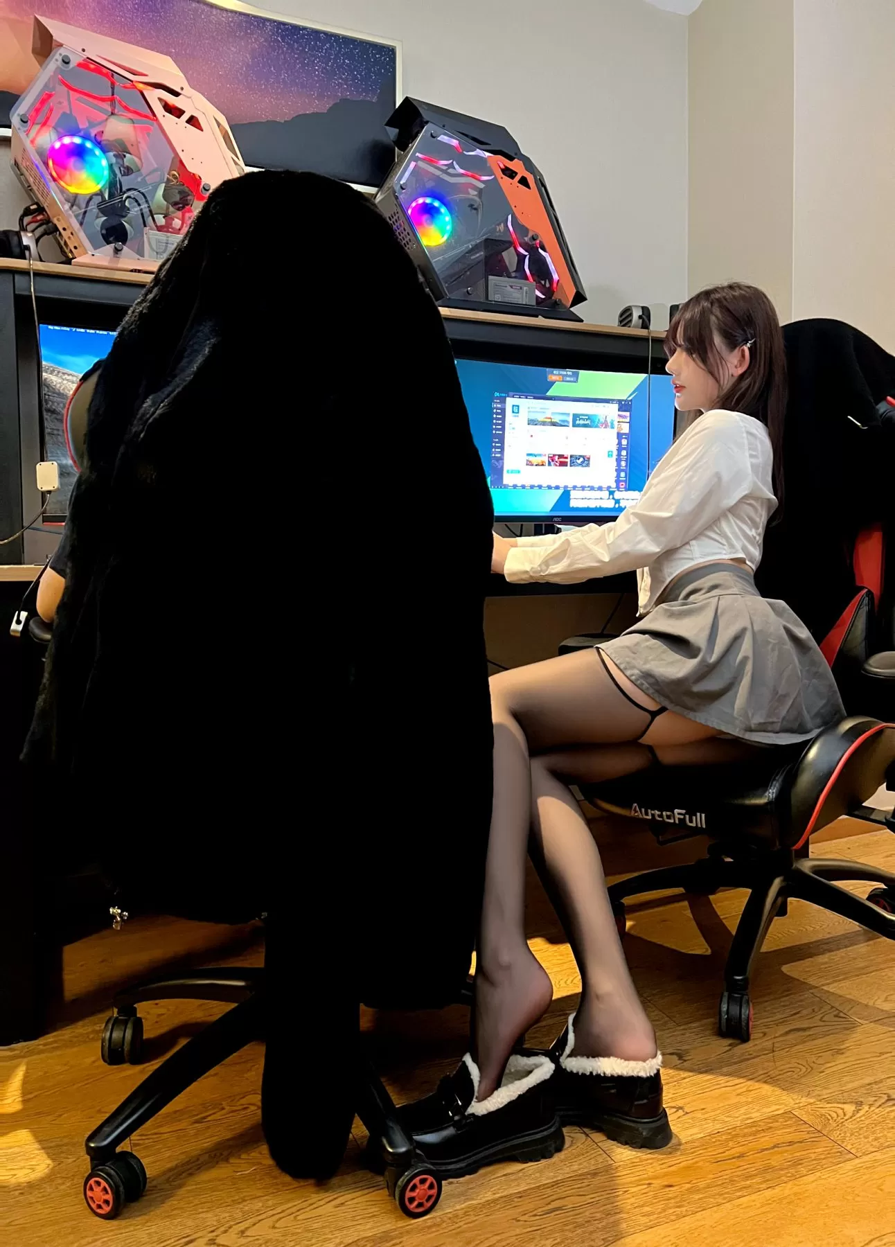 就是阿朱啊 – 网吧 [27P] - 秀人网免费无水印在线套图写真