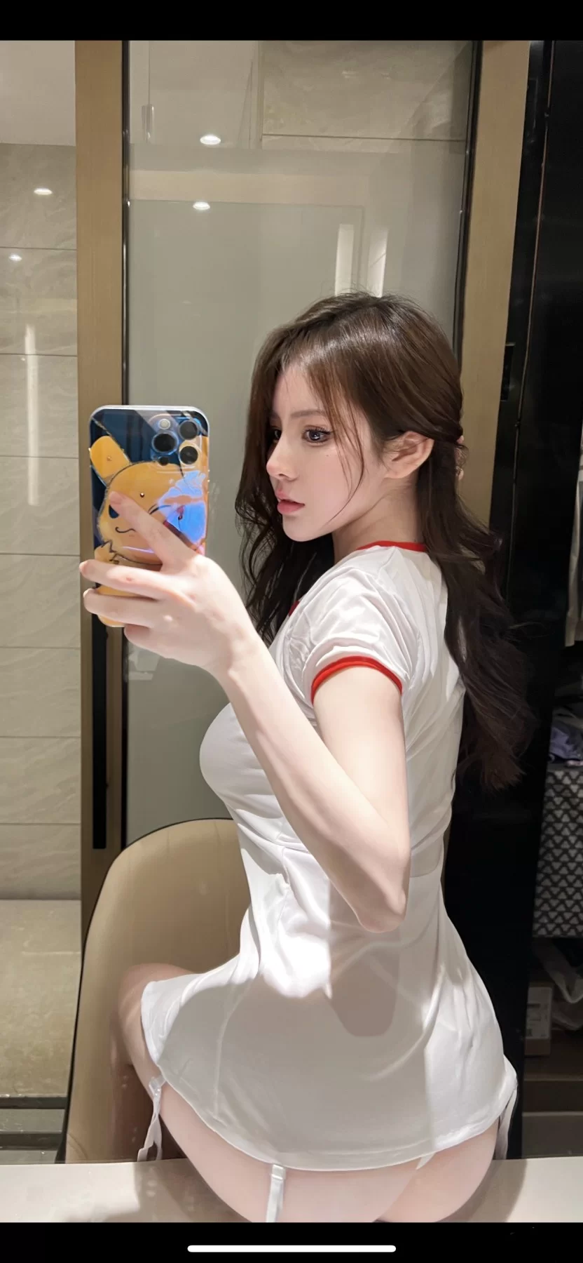 陈妮妮UNI – 纯欲小护士 [43P] - 秀人网免费无水印在线套图写真