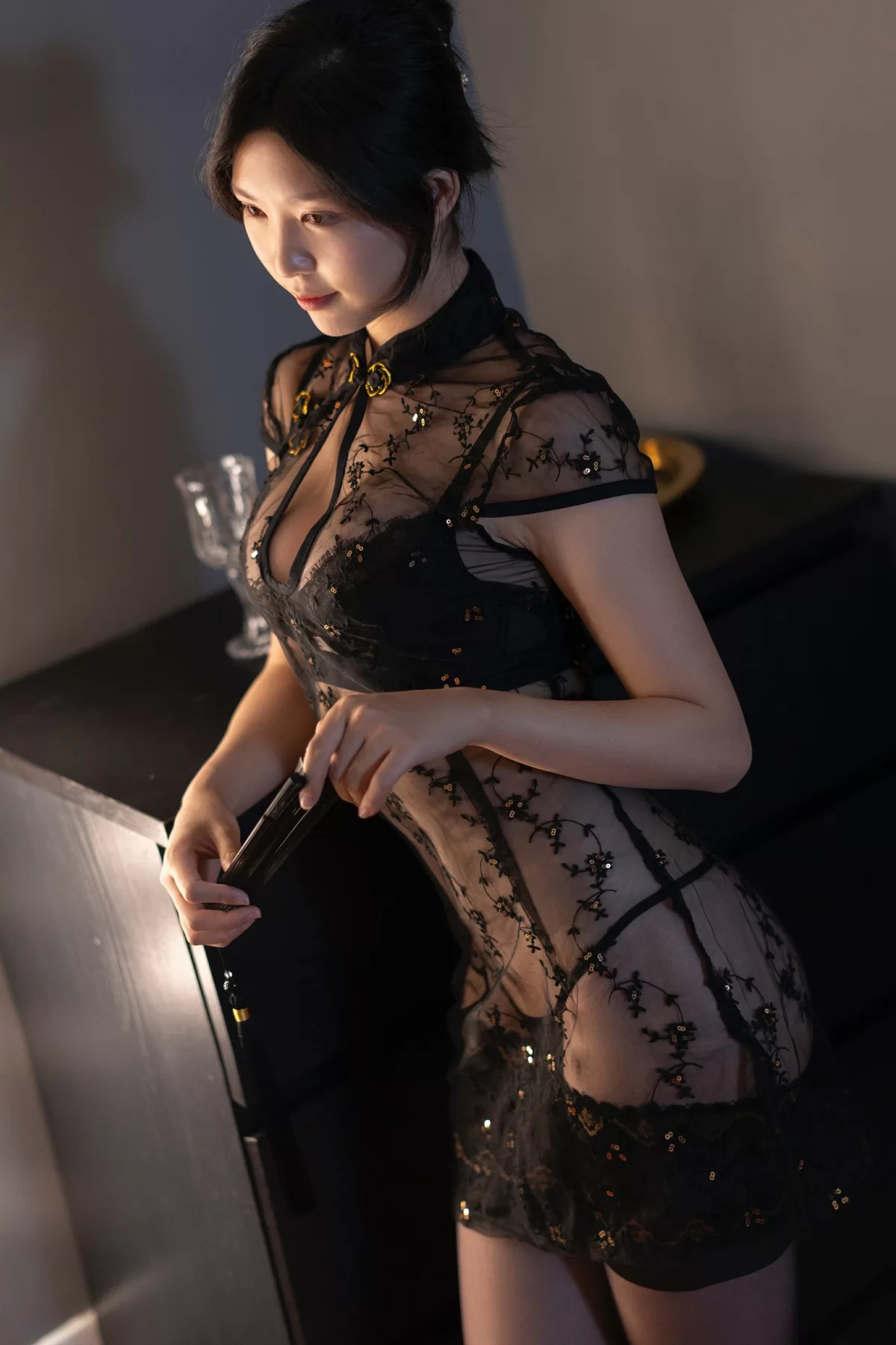 抖娘-利世 – 玄扇 [66P] - 秀人网免费无水印在线套图写真