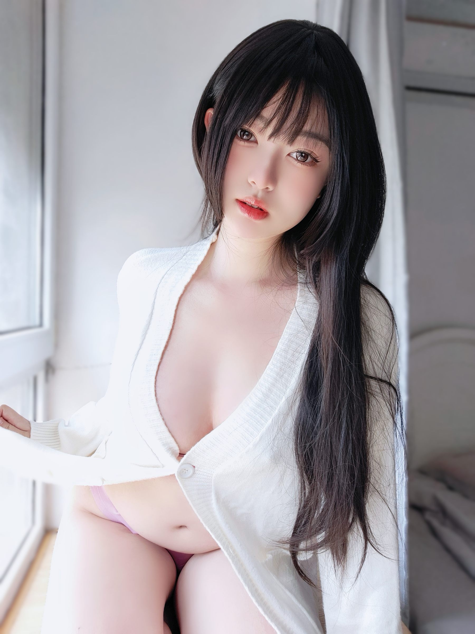 女主K – 素颜的清晨 [102P] - 秀人网免费无水印在线套图写真