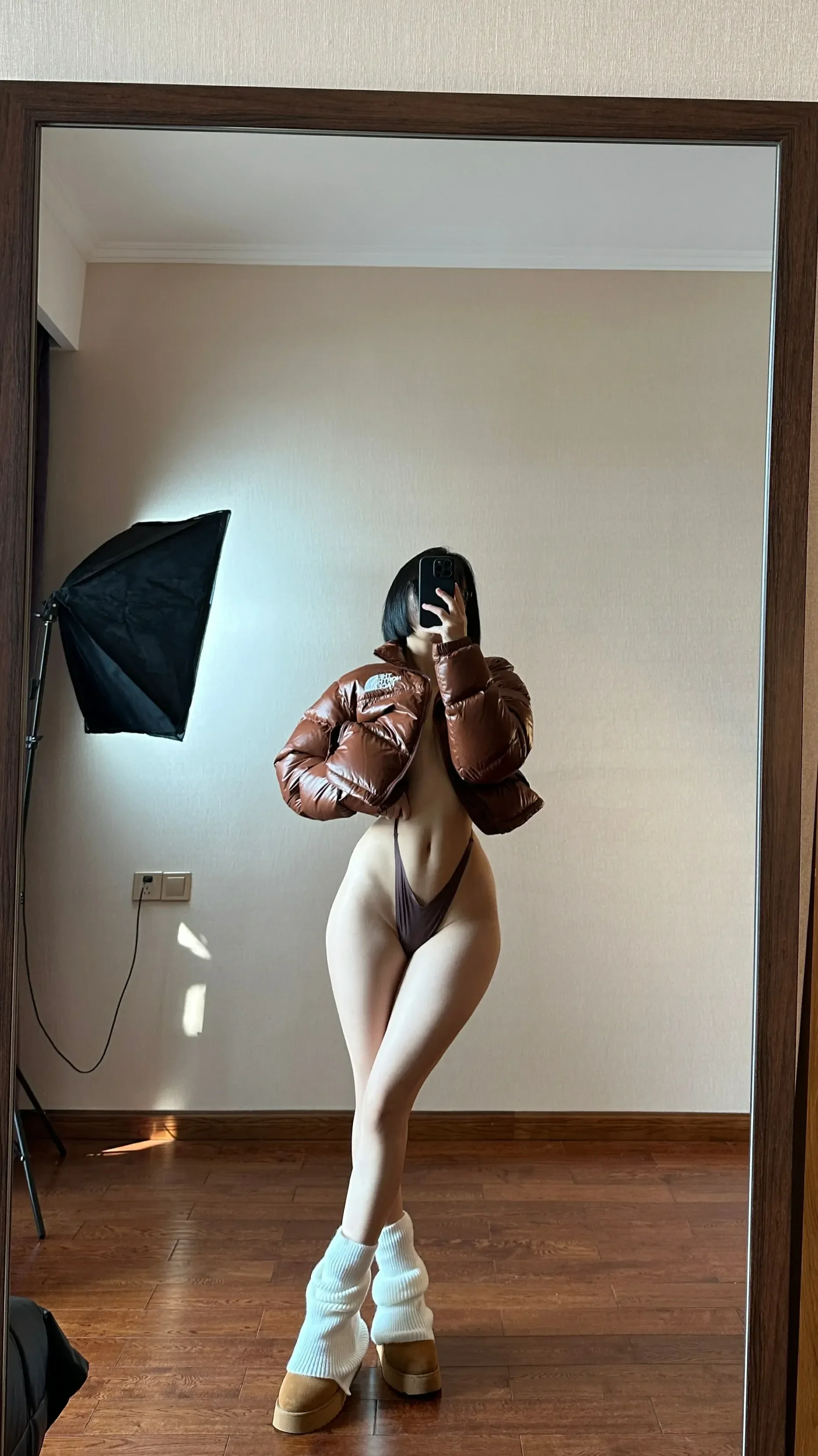 俏妞qiaoniuTT – 丁字内内 [20P] - 秀人网免费无水印在线套图写真