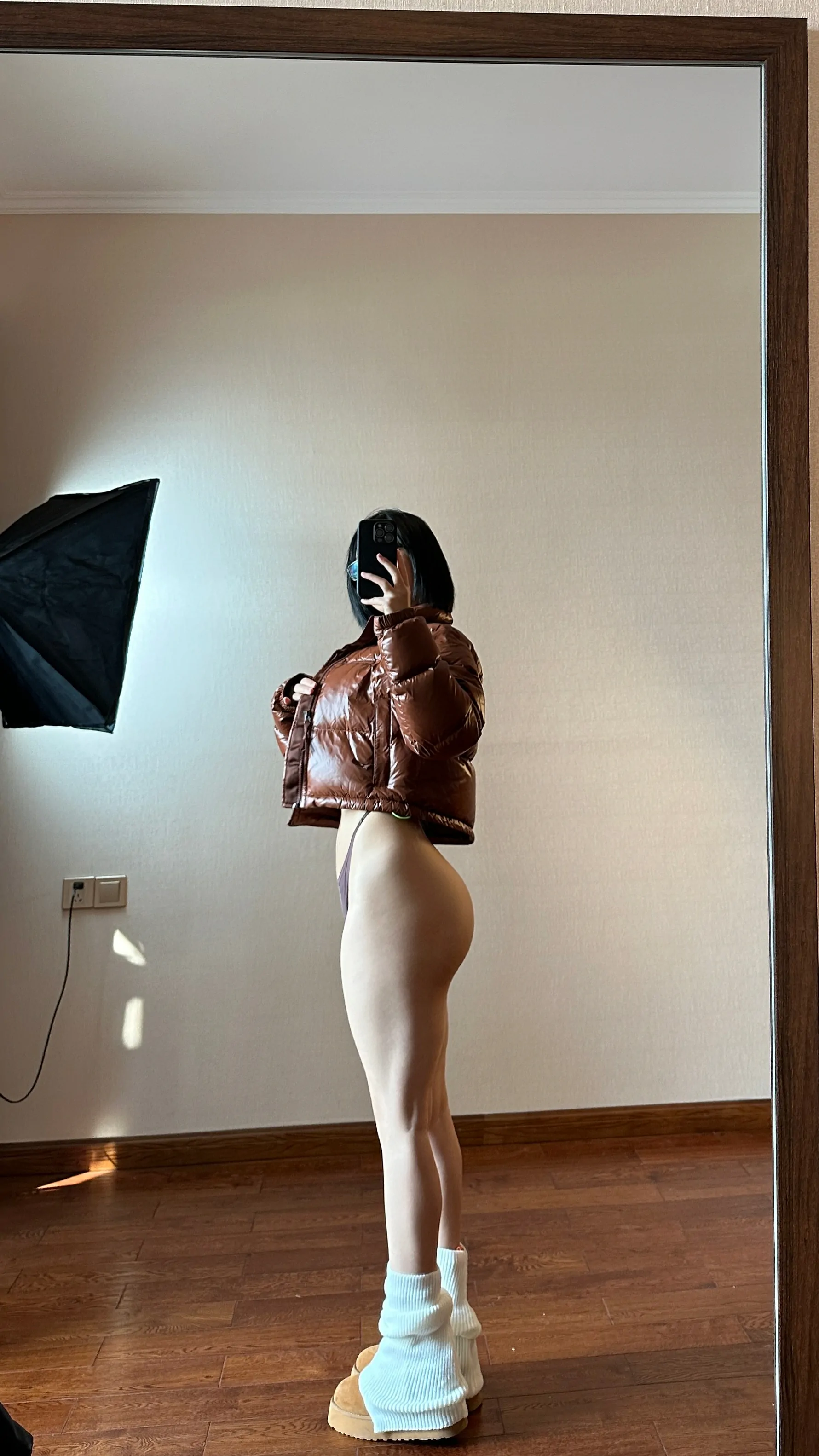 俏妞qiaoniuTT – 丁字内内 [20P] - 秀人网免费无水印在线套图写真