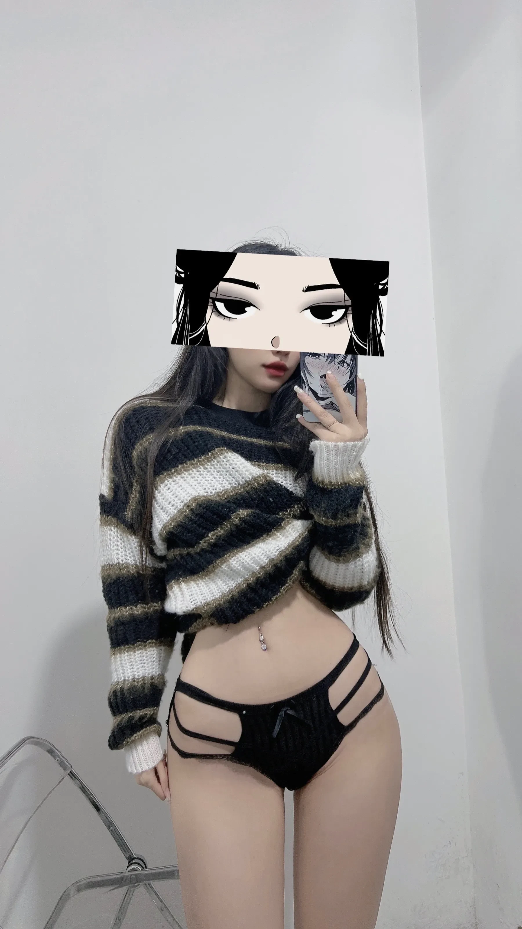 陈佩奇yyyy – 黑底朝天 [34P] - 秀人网免费无水印在线套图写真