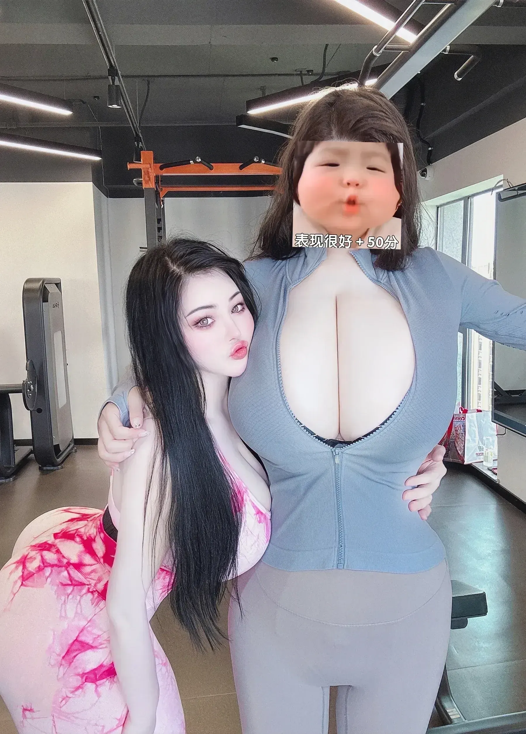 爆爆猪炸 – 丰乳肥臀 [10P] - 秀人网免费无水印在线套图写真