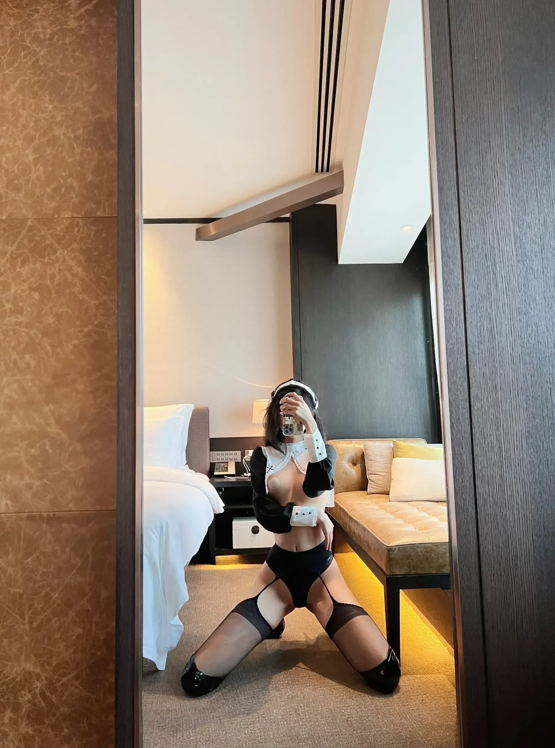 葛征GEZHENG – 黑si [36P] - 秀人网免费无水印在线套图写真