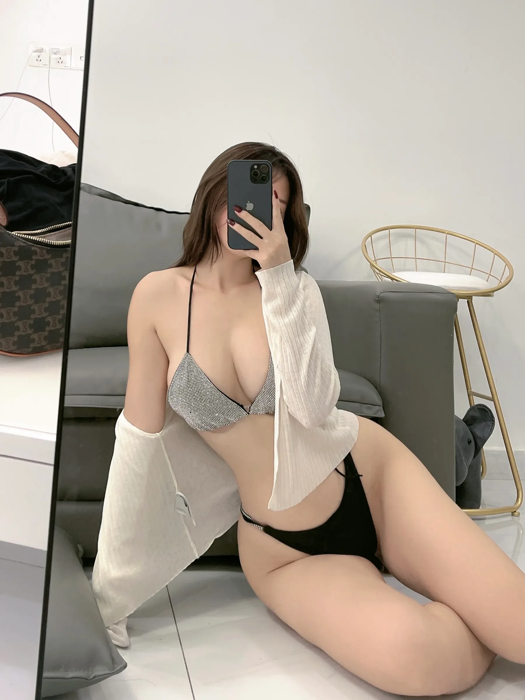 陈大小姐 – 布林布林的文胸 [20P] - 秀人网免费无水印在线套图写真