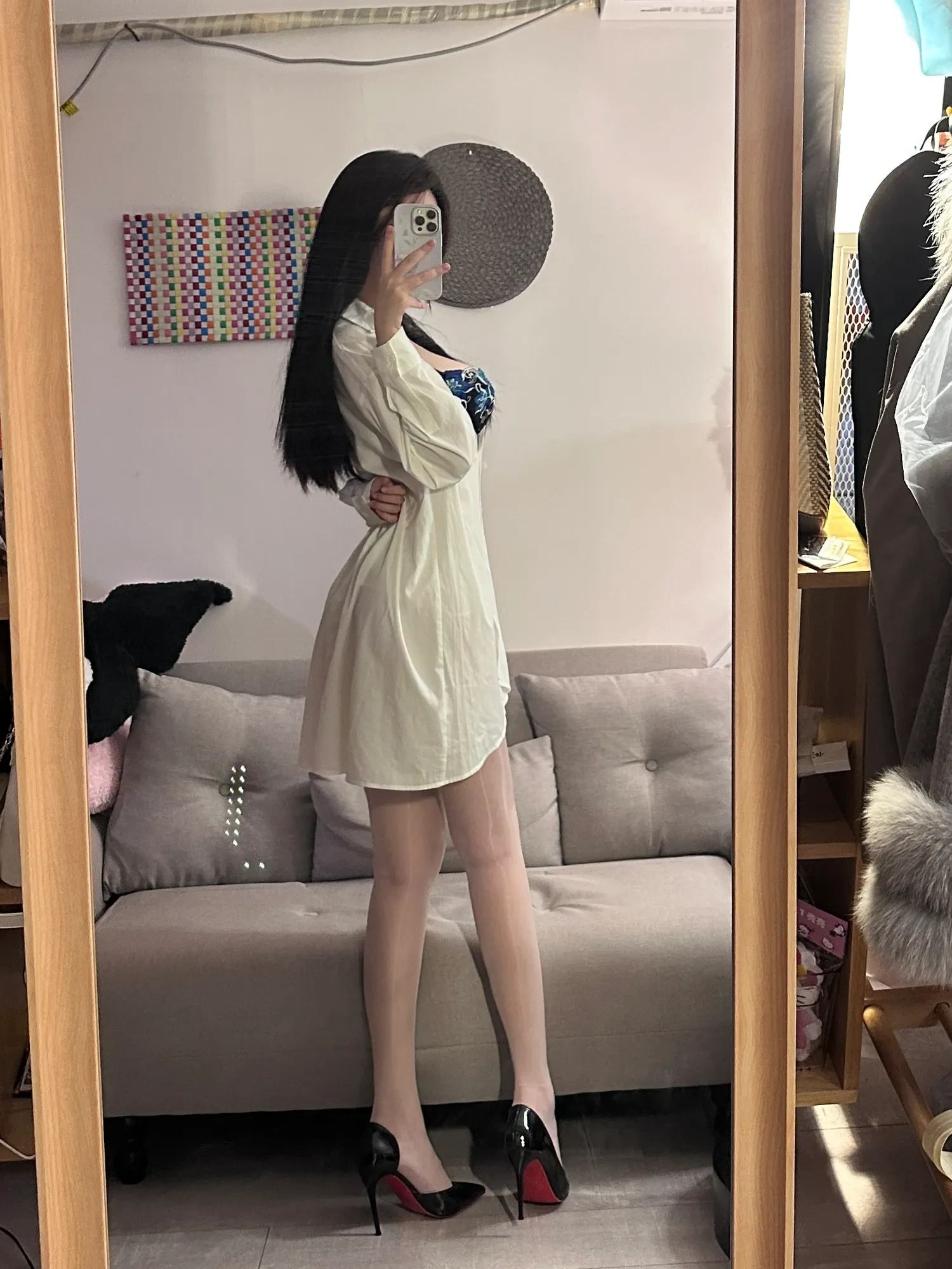 玫桃泡芙 – 纯欲妹纸 [40P] - 秀人网免费无水印在线套图写真