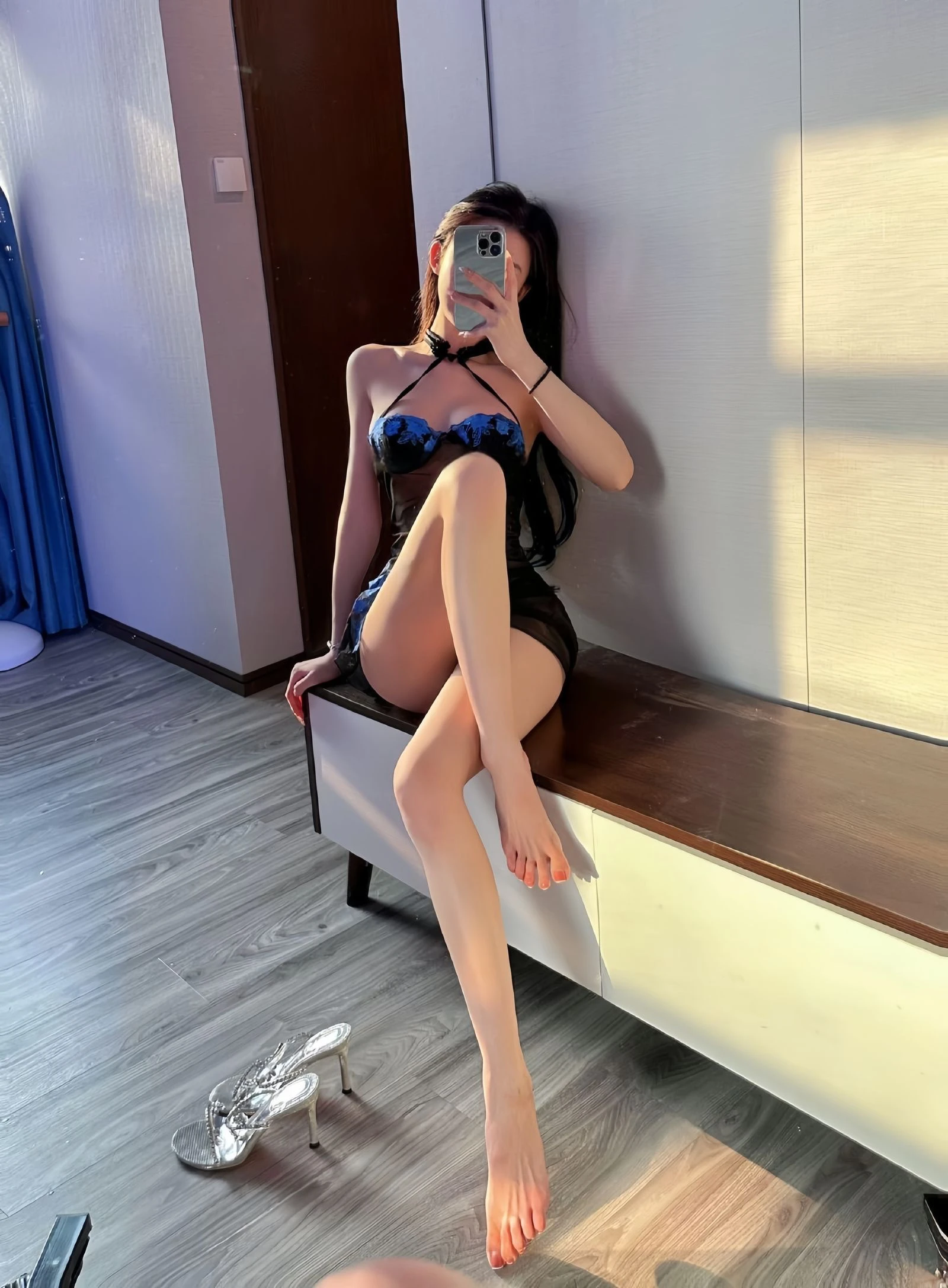 黎允熙 – 黑丝透视性感睡裙 [25P] - 秀人网免费无水印在线套图写真