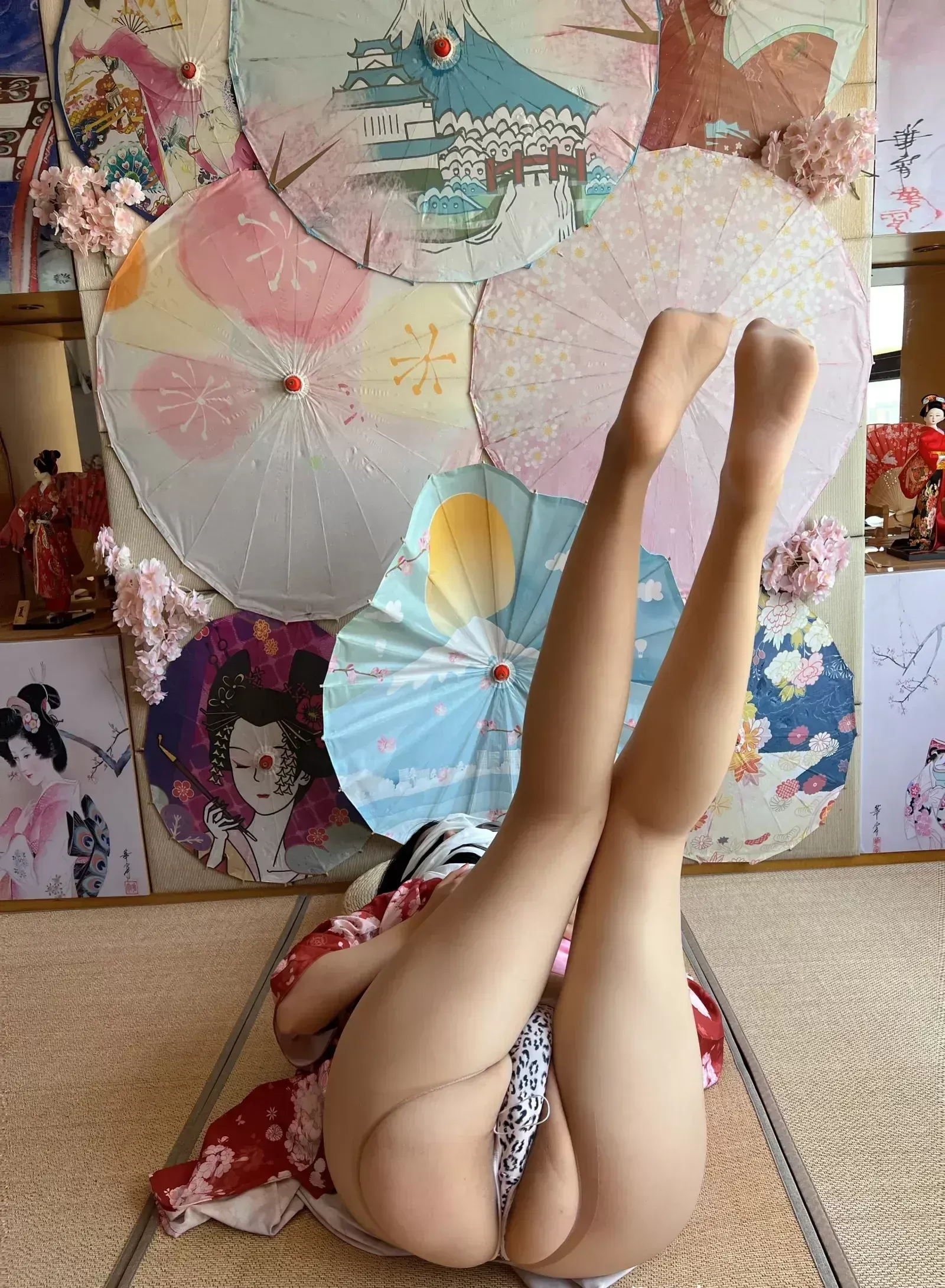 迷人的五姨太 – 中秋快乐 [33P] - 秀人网免费无水印在线套图写真