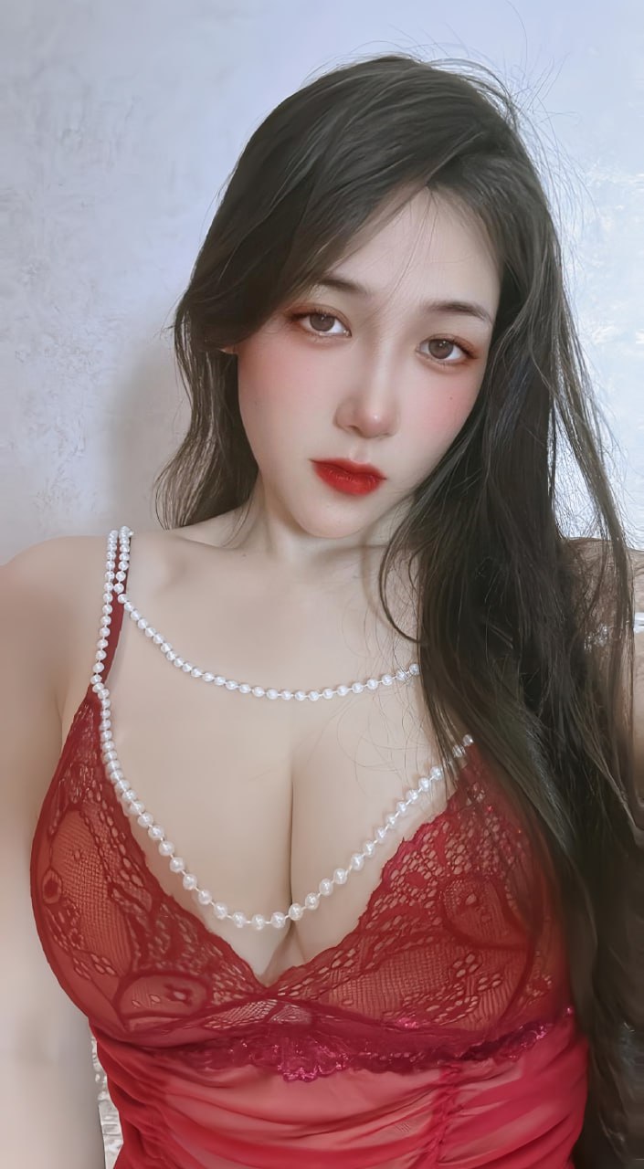 可可西yyy - 红色情趣蕾丝连体 [28P] - 秀人网免费无水印在线套图写真