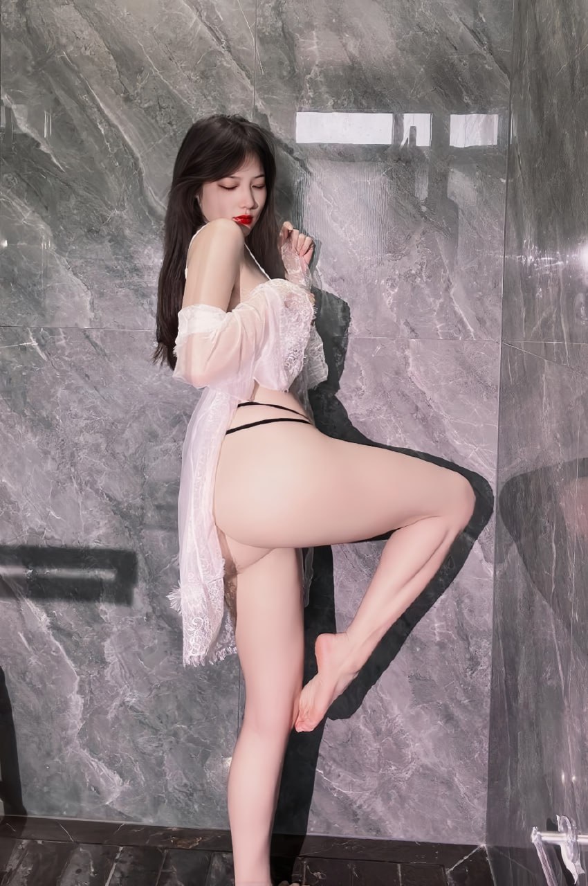 可可西yyy – 微密圈系列 近距离特写三角内内 [19P] - 秀人网免费无水印在线套图写真