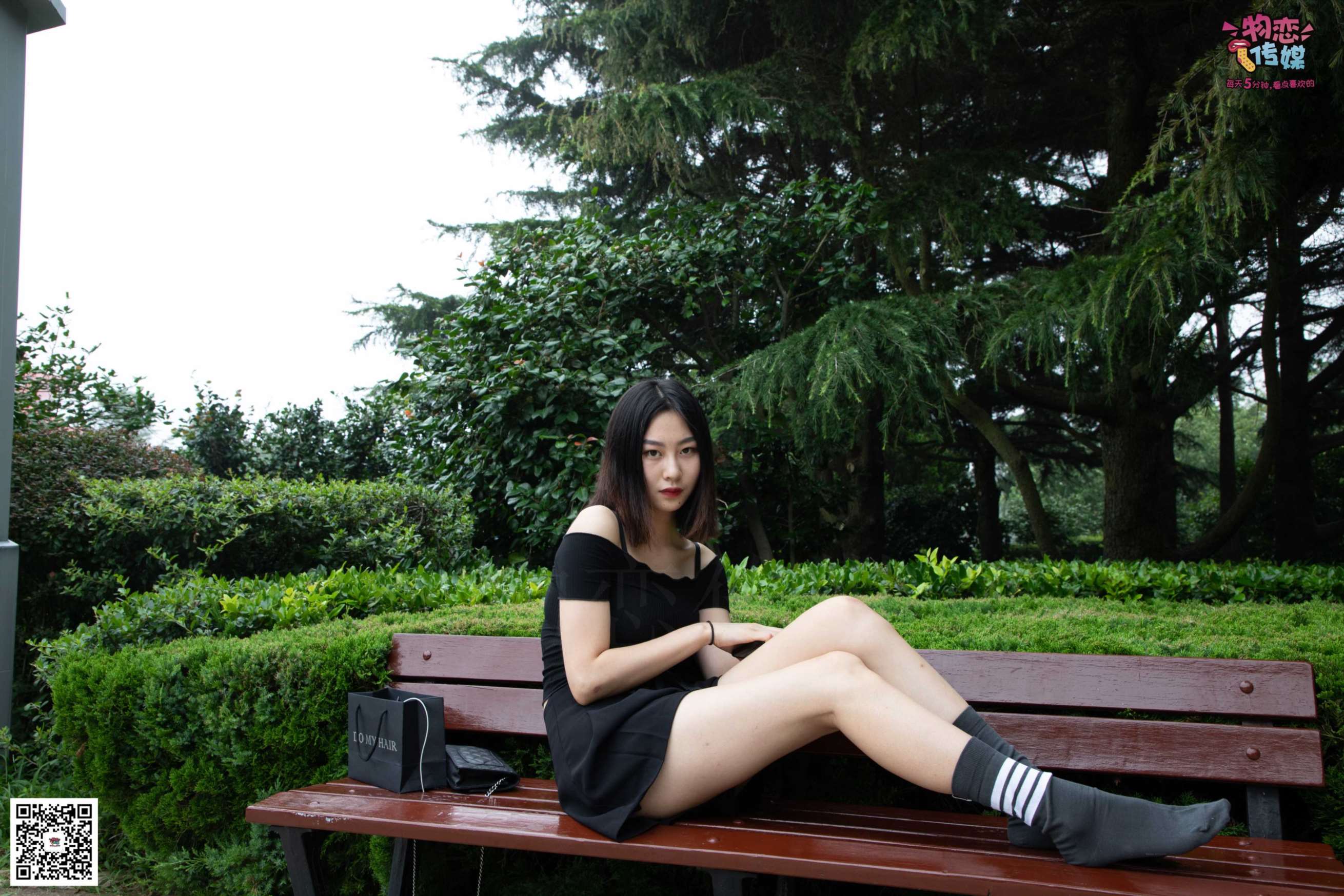图片[6]-物恋传媒 No.030 剑眉星目,烈焰红唇,御姐范美女与可爱棉袜  [189P+1V1.92GB]-COS写真在线网