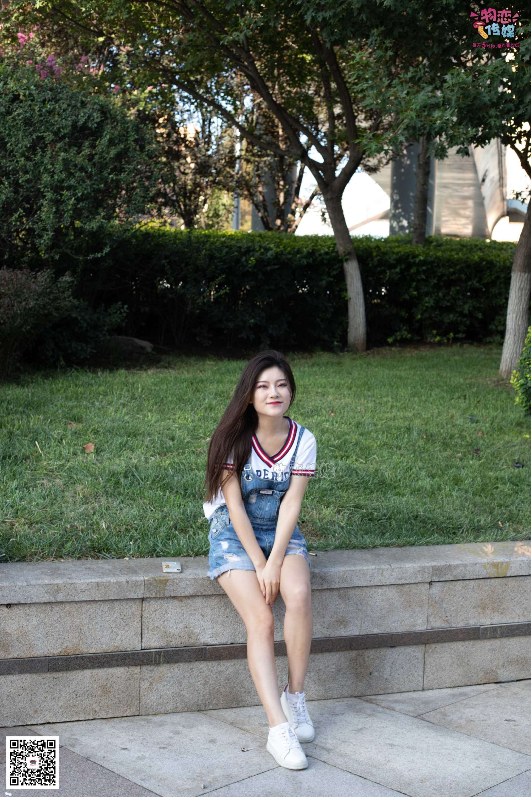 图片[2]-物恋传媒 No.059 牛仔背带裤的小纯真  [135P+1V1.01GB]-COS写真在线网