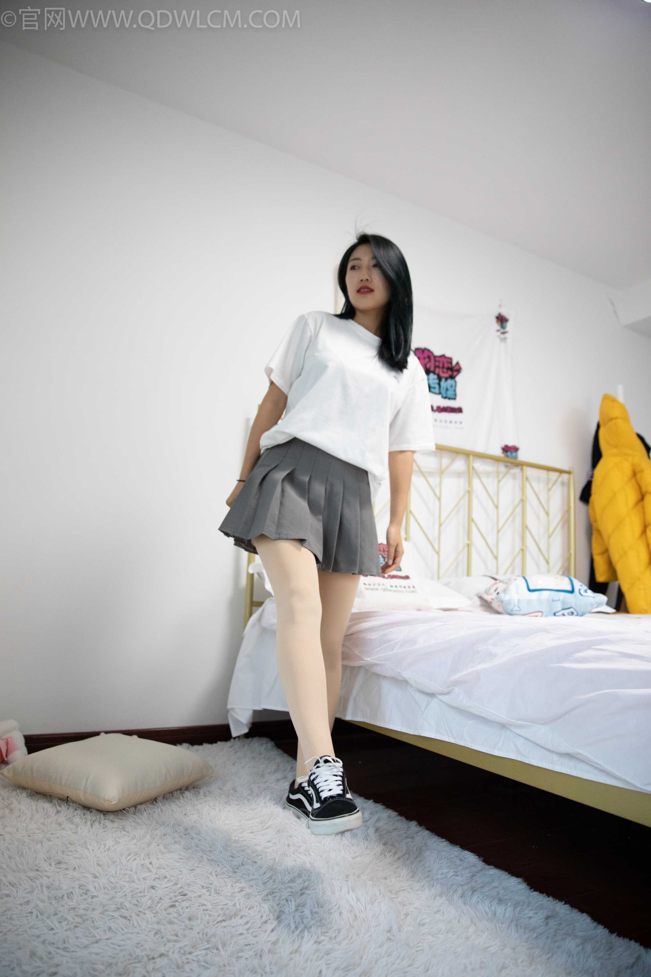 图片[3]-物恋传媒 NO.1017 雅梦-vans帆布鞋、厚 [118P+1V／3.30GB]-COS写真在线网