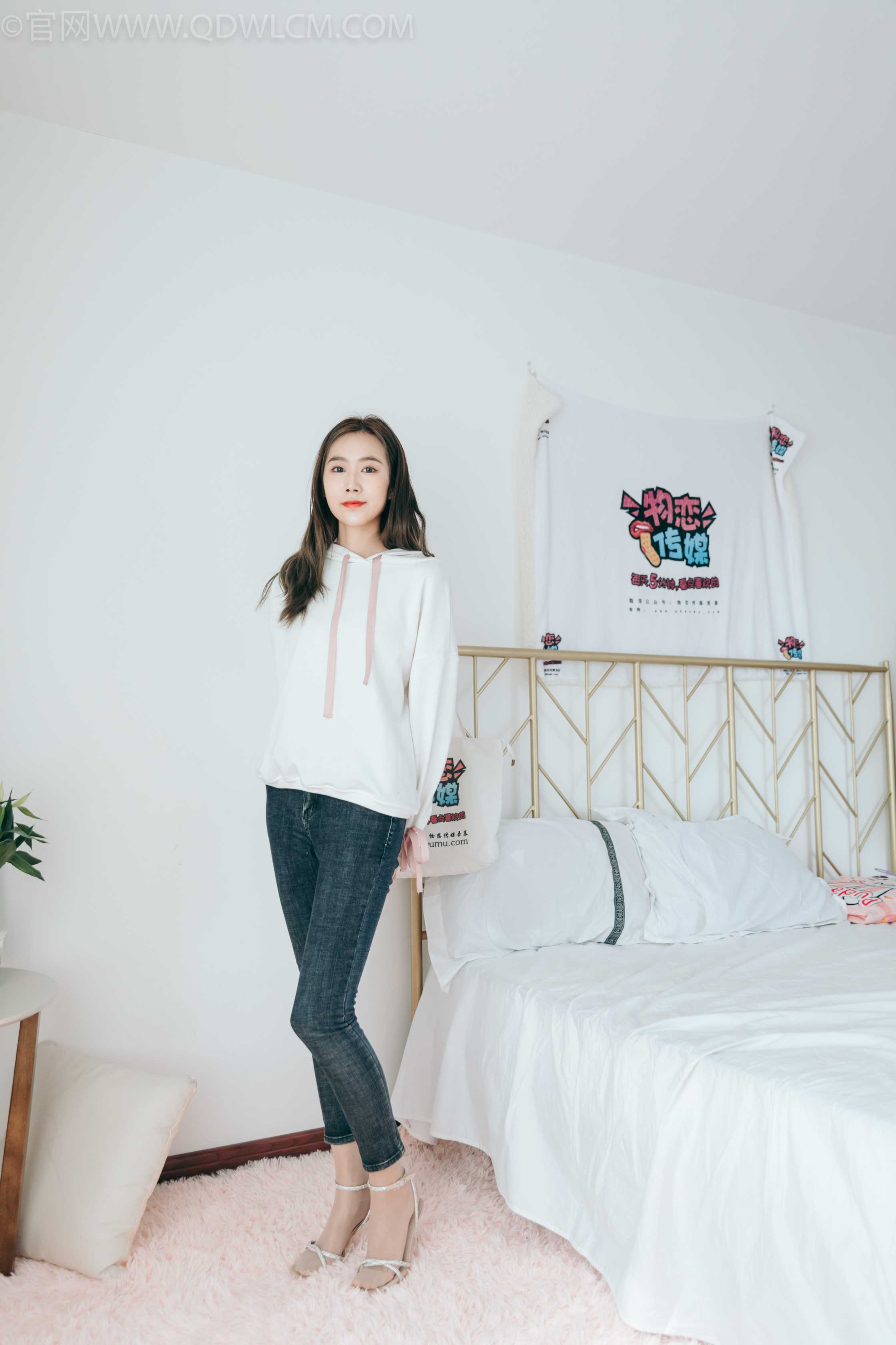 图片[2]-物恋传媒 NO.1037 小鹿-低眉的思念 [131P+1V／5.87GB]-COS写真在线网