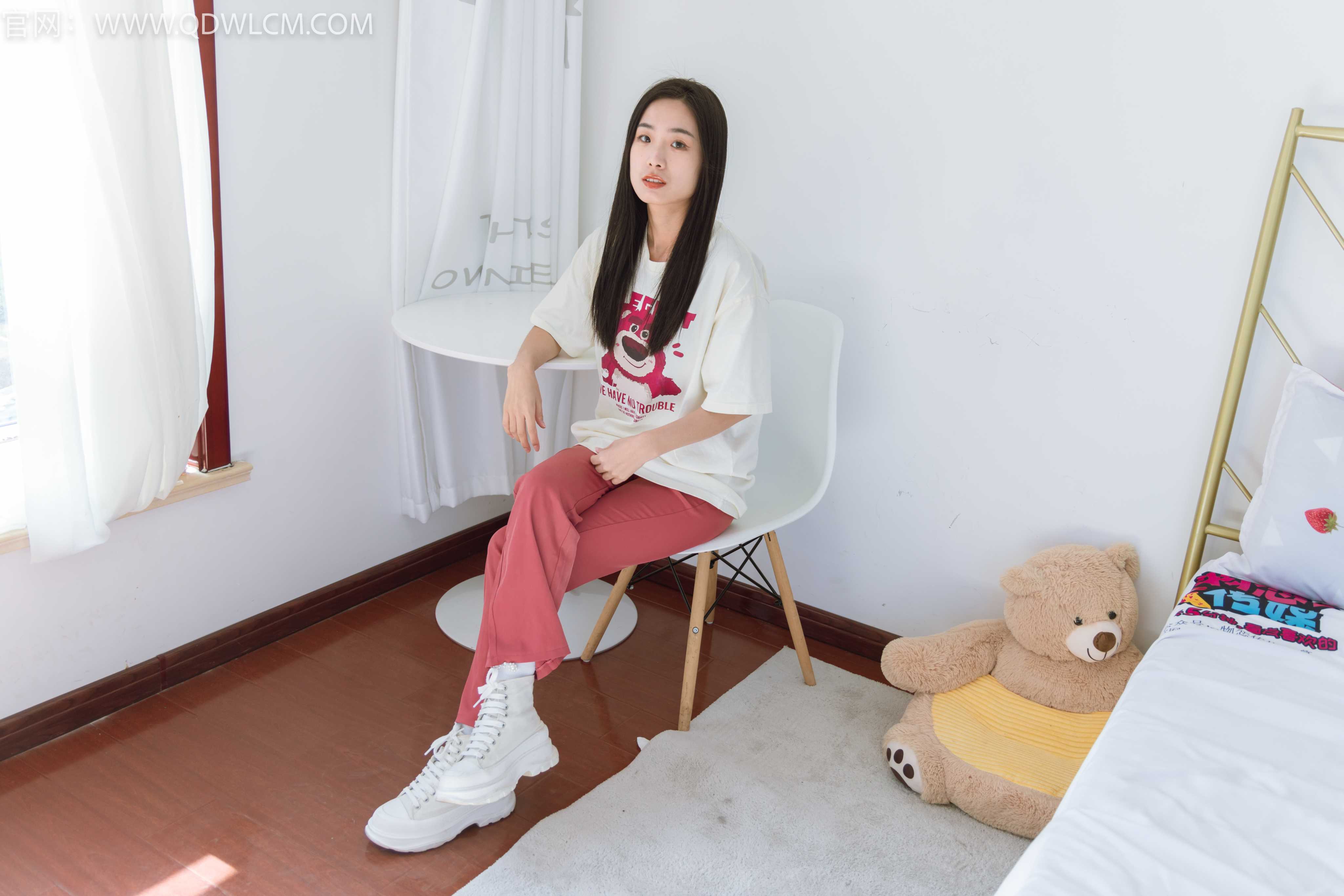 图片[4]-物恋传媒 NO.1328 缇缇-霓虹甜心 [150P1V-3936.23MB]-COS写真在线网